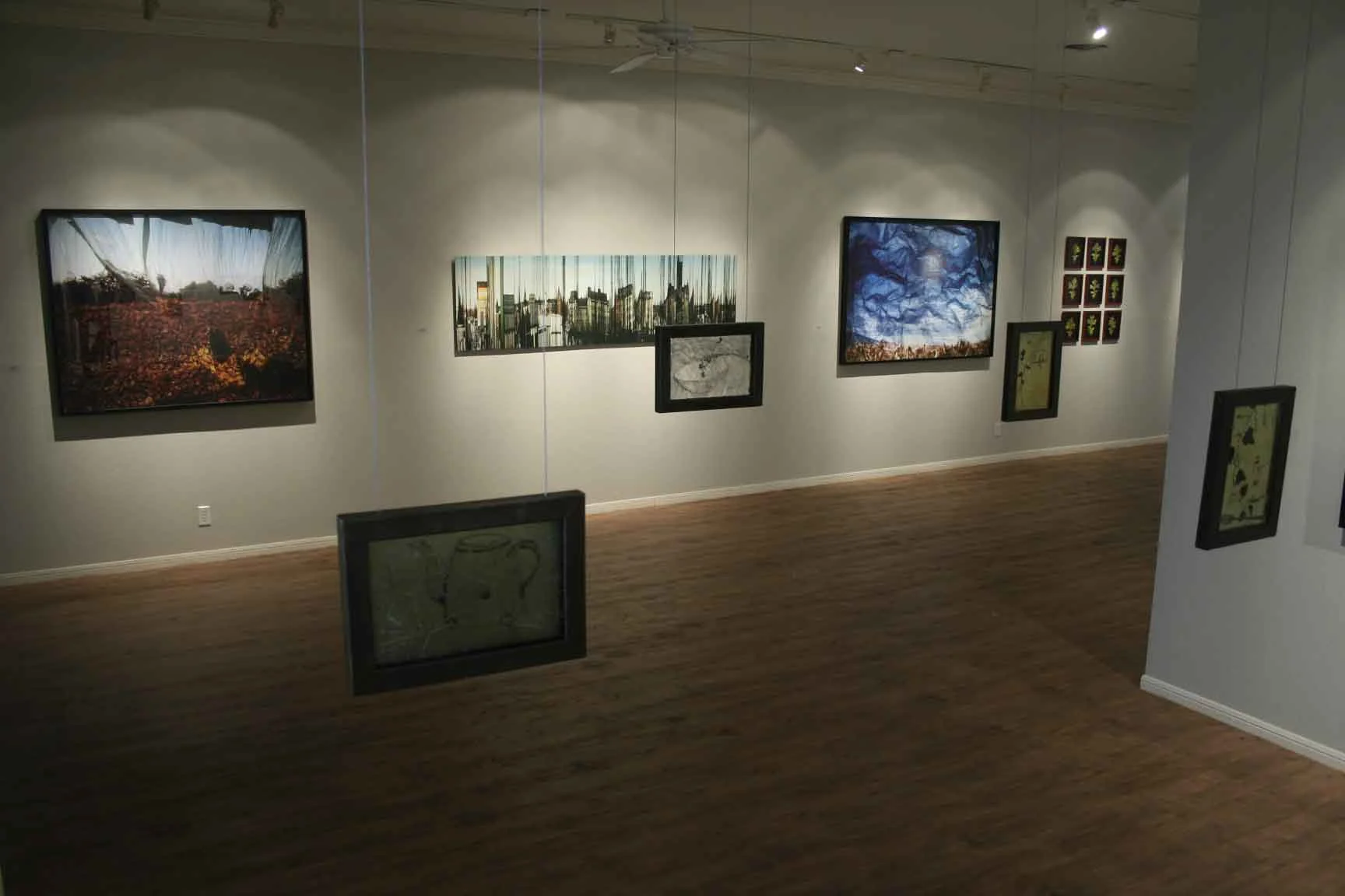 unnatural-worlds_rca_fall-2009_34_4245901931_o.jpg