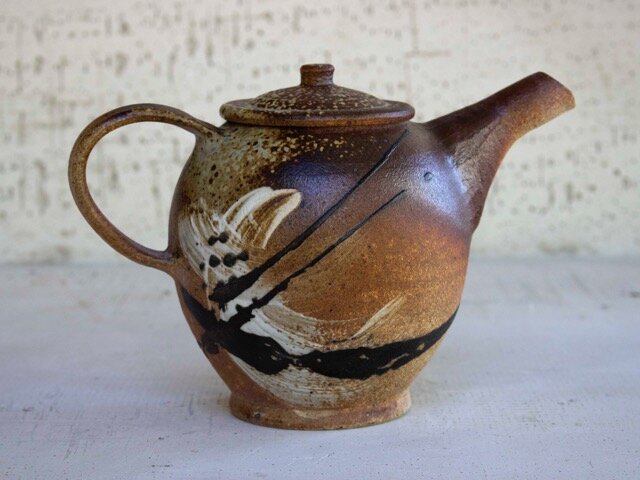 Hodgson_2688_stoneware teapot.jpeg