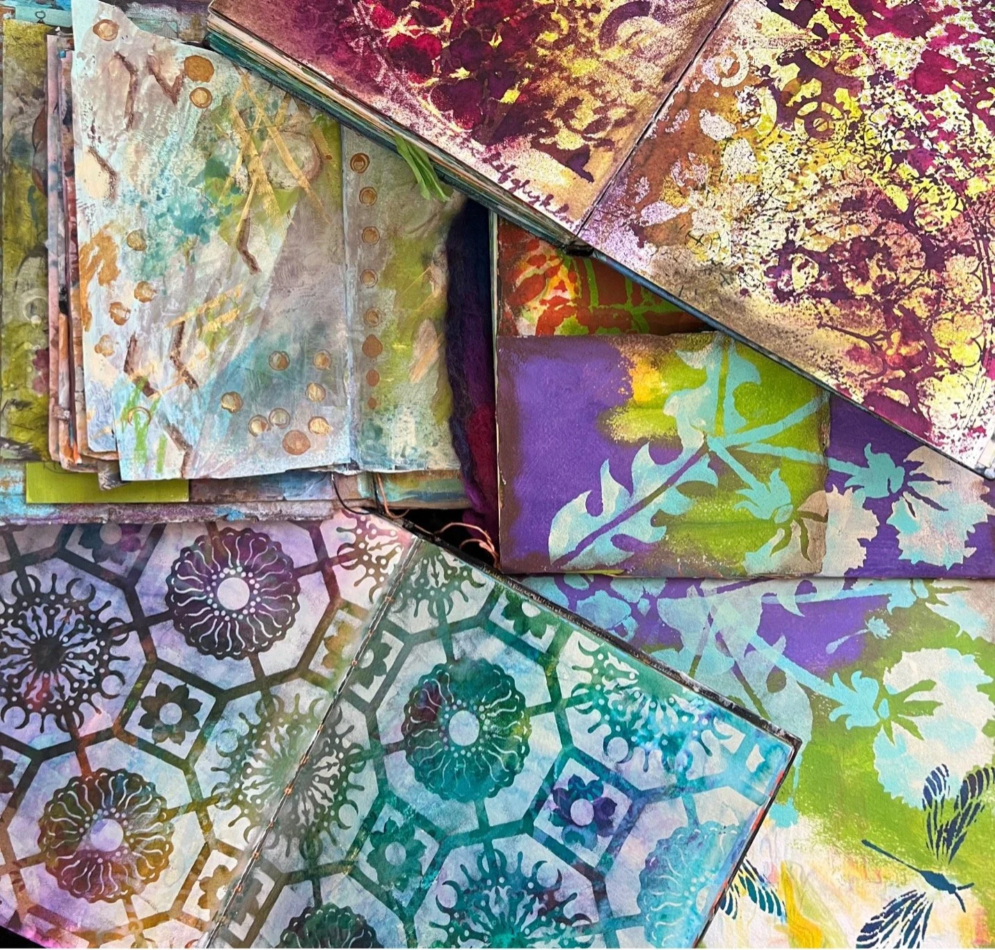 Getting Started with Backgrounds- Art Journal Workshop with Sharen Chatterton and Karen Rester  