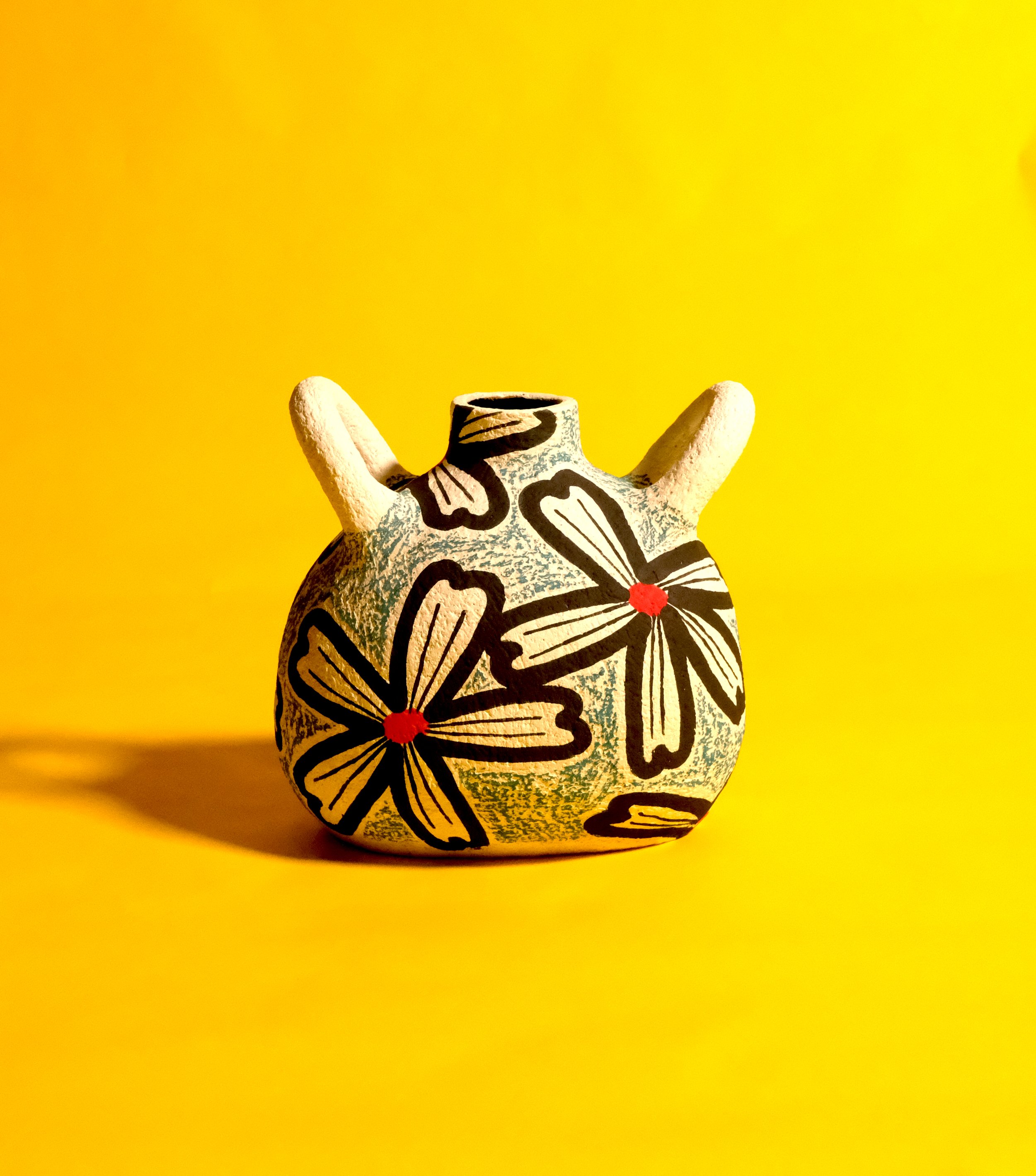 whitetealjug.JPG