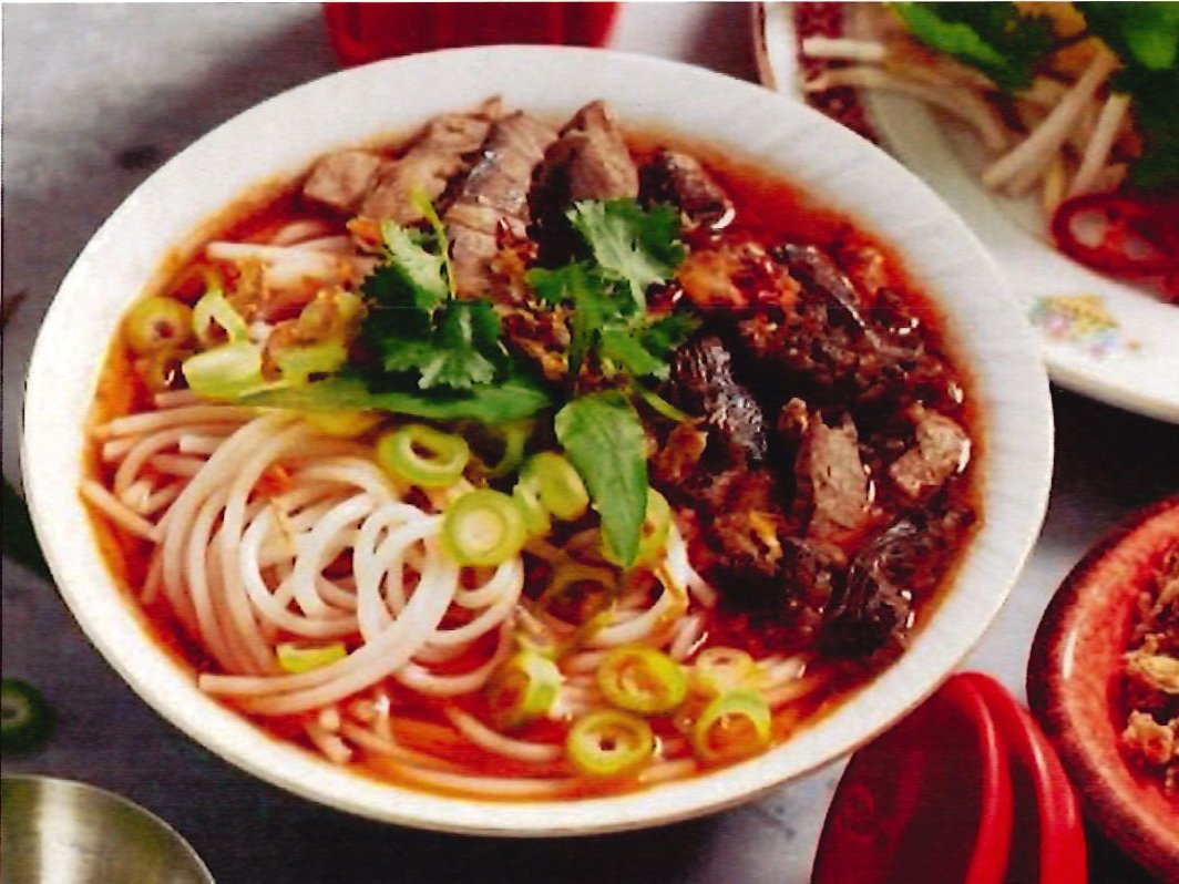 Bún bò&nbsp;Huế with Chef Kim Nguyen