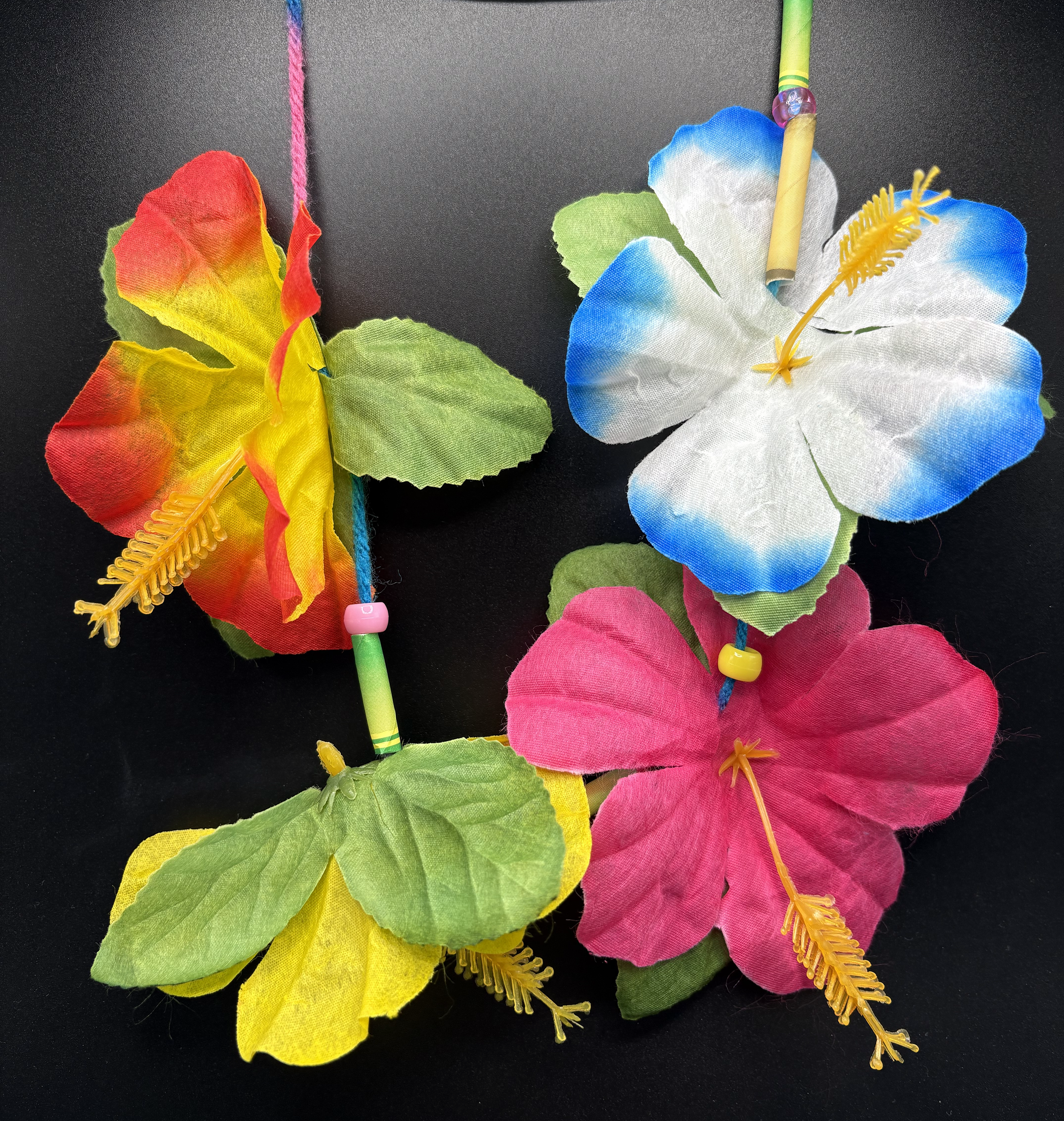 FINAL FFS FOR 2026!!!!   Aloha Summer Leis!