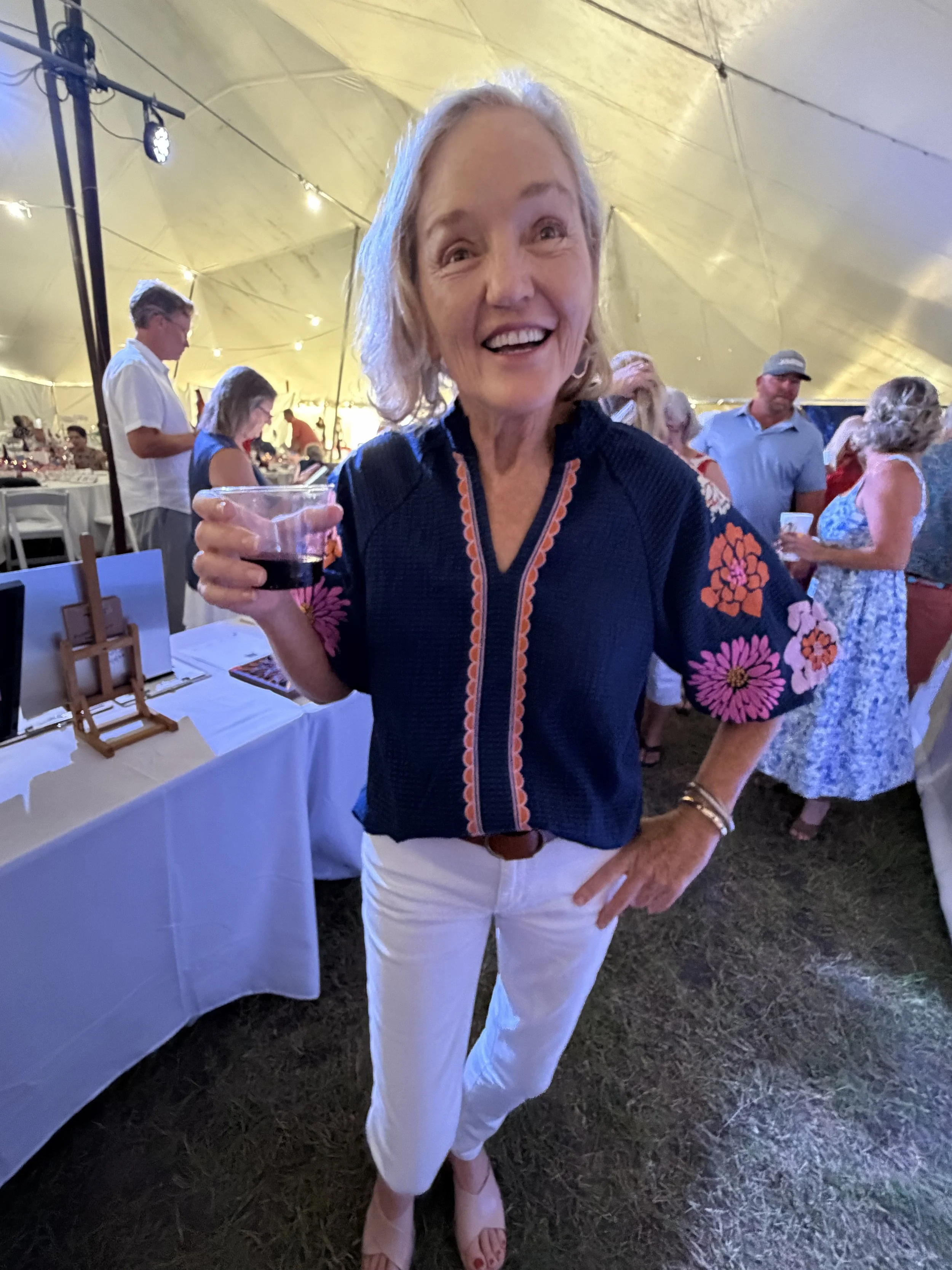 Tracey Bennett.jpg