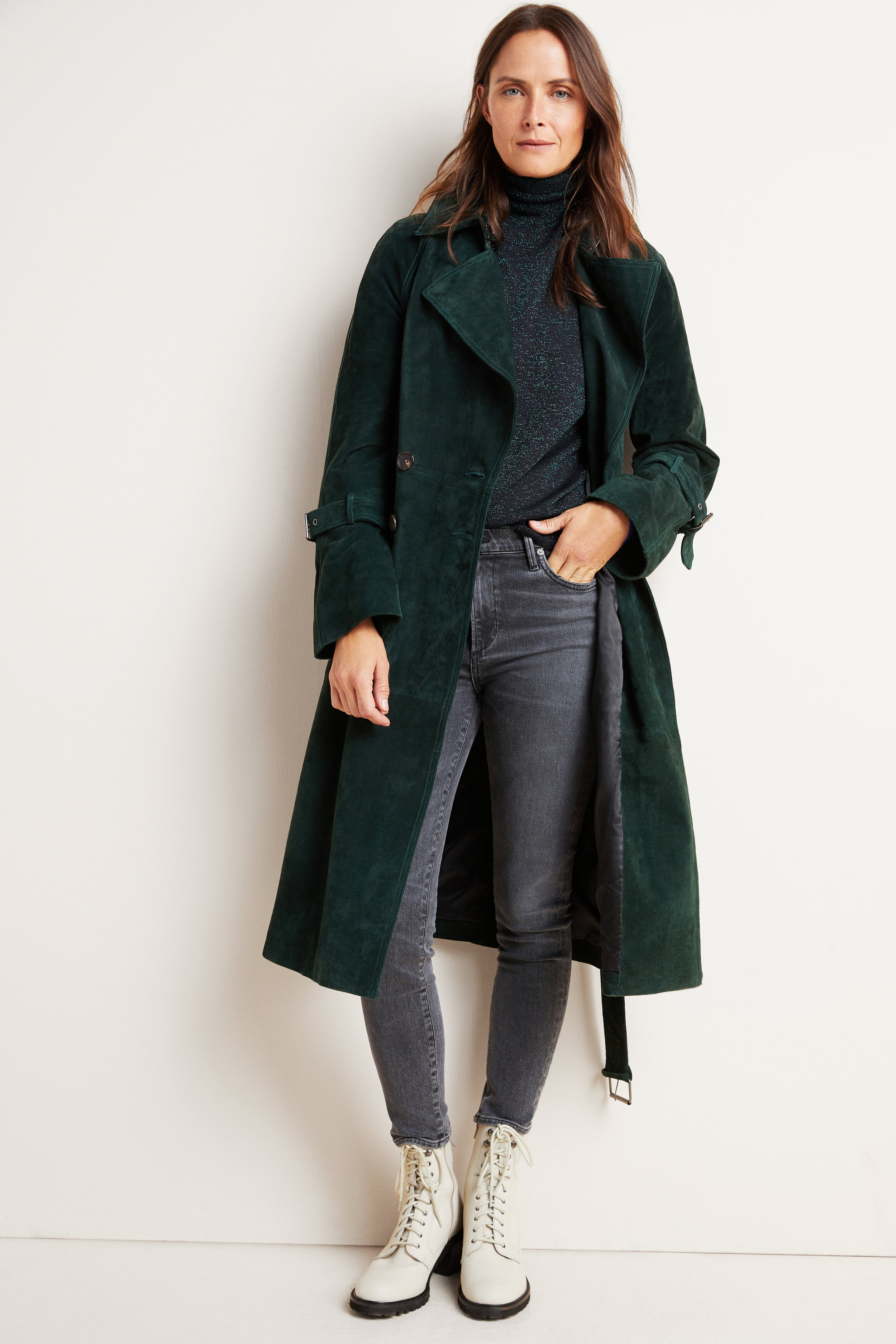 ANTSEP19_Studio_Denim_4122225550162_003_22596_post_SA.jpg