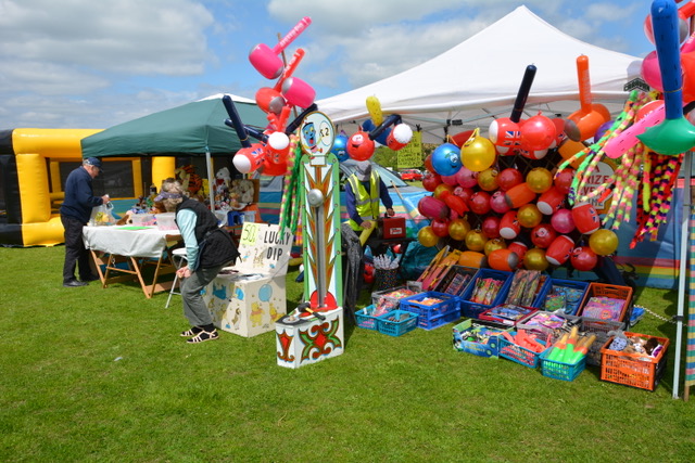 Lucky dig stall.jpeg