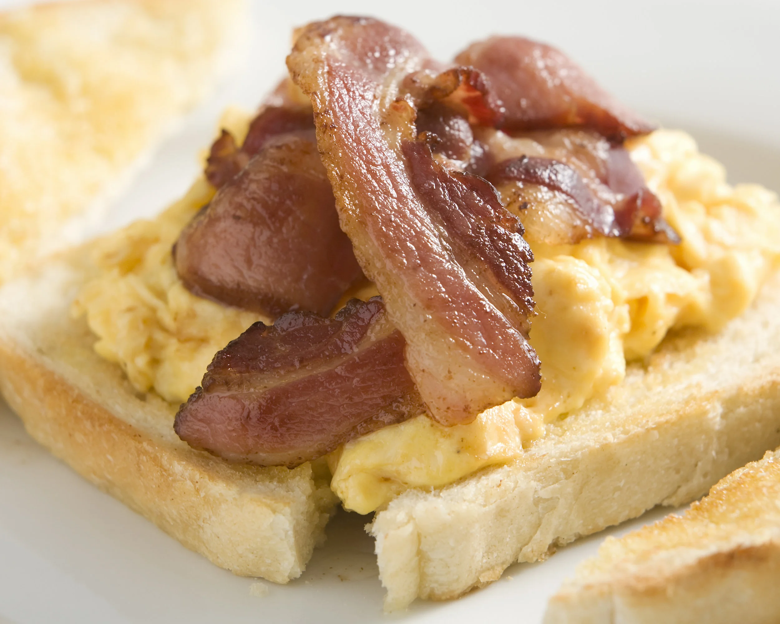bacon and scrambled eggs.jpg