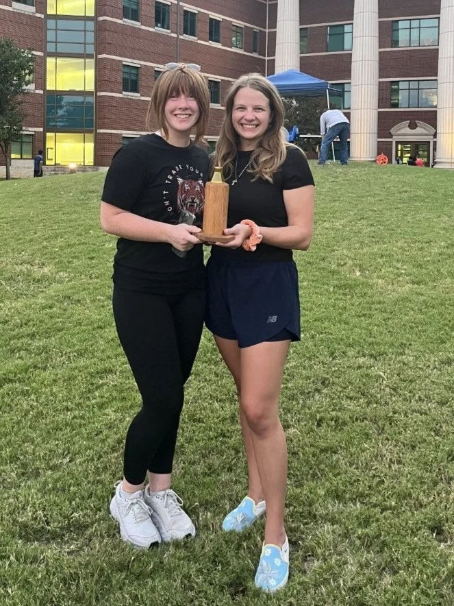 ♫ We are the champions ♫