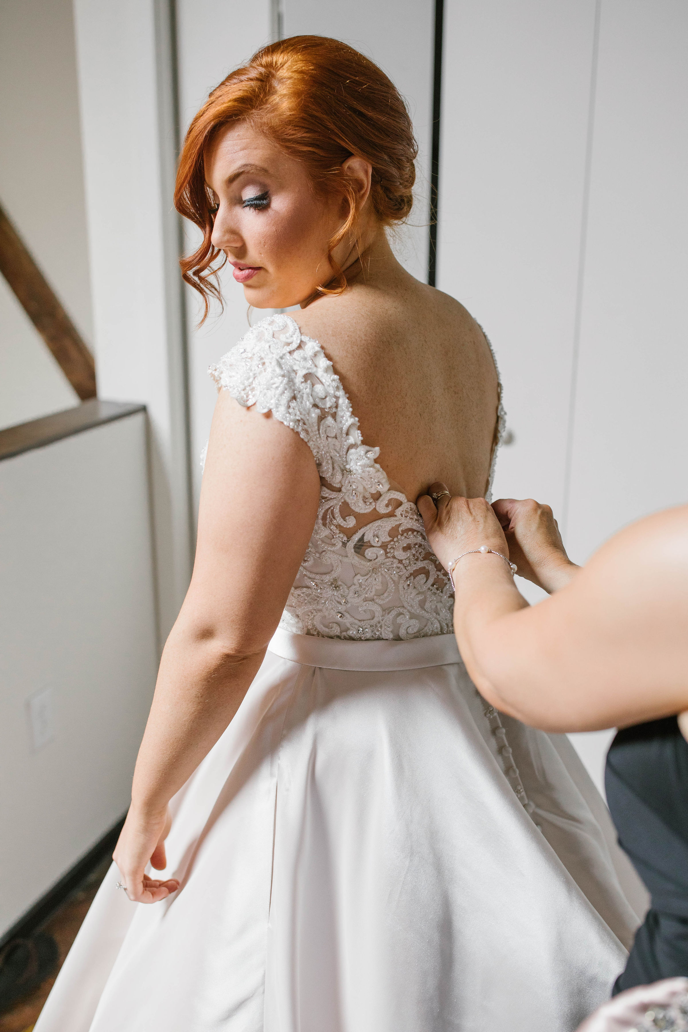 GettingReady(93).jpg