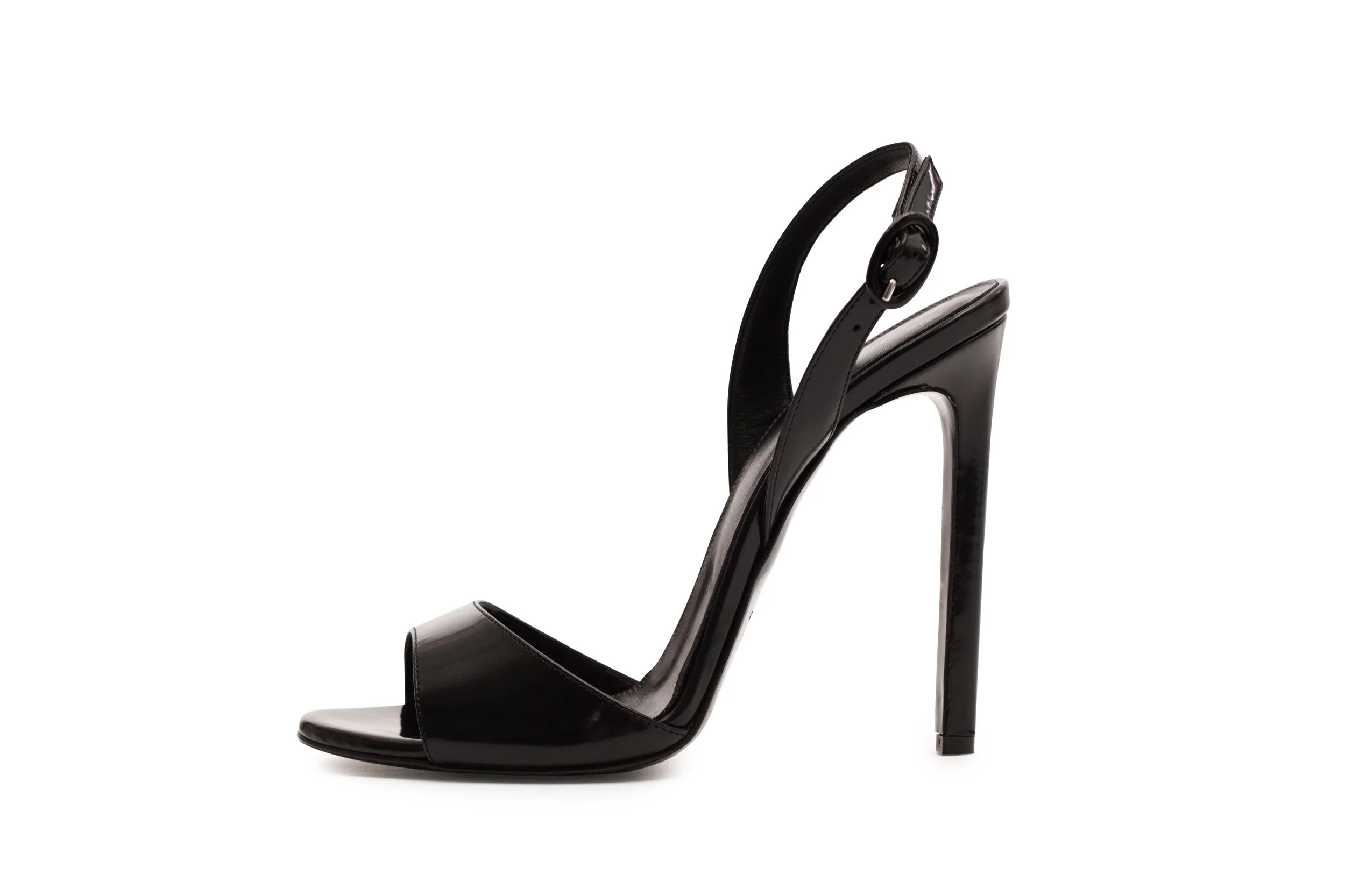 CC01B0F2-0D12-46AB-AF06-5B876CE56B19