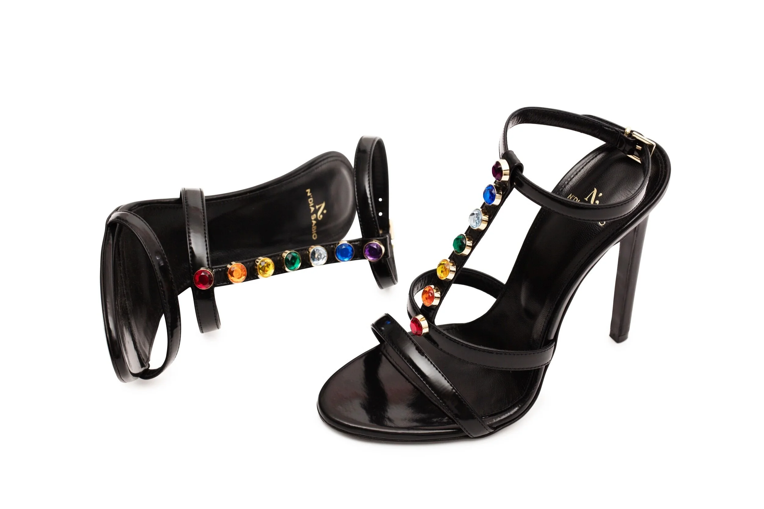 76ECEEA3-154A-4F04-BD6E-DF1BF86253A4