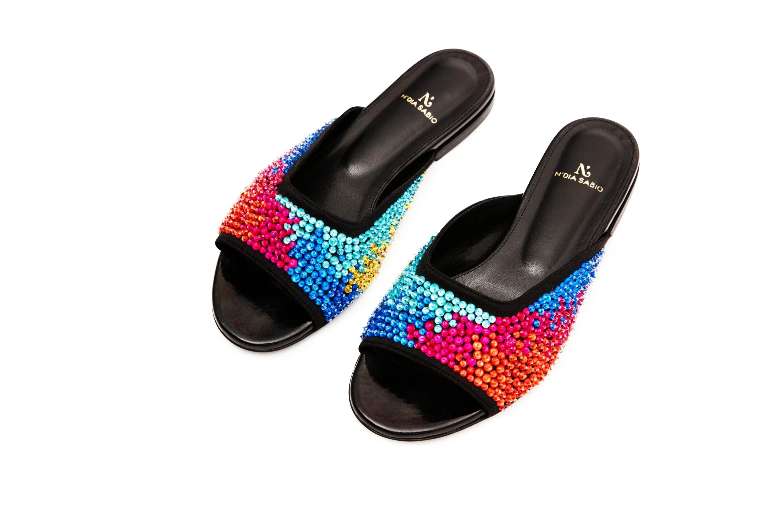 03E0CF70-10F8-44B0-A09A-3E2E6F58FEEF