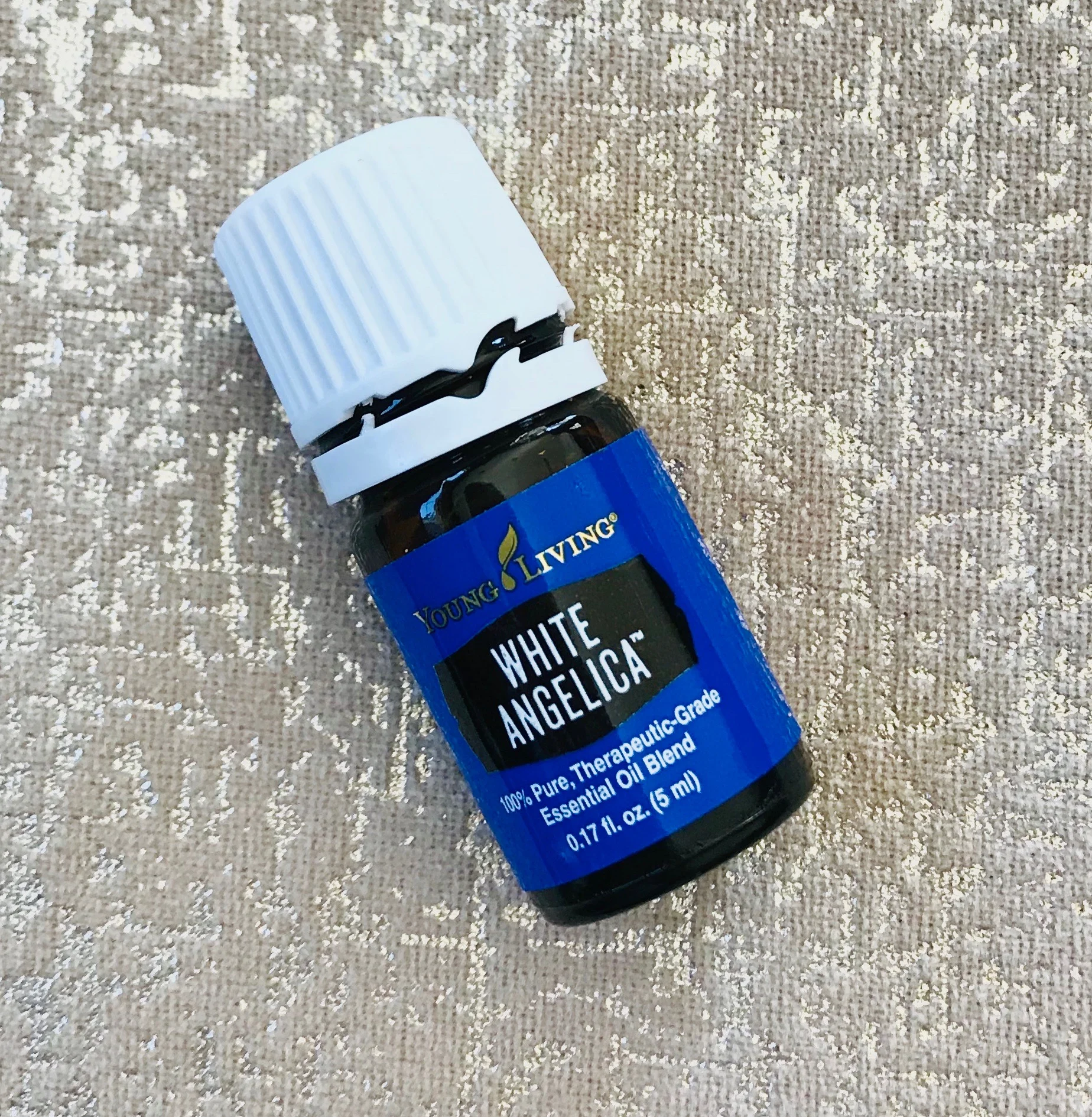 Oil Highlight - White Angelica