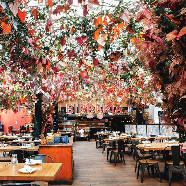&ldquo;There&rsquo;s so much to fall for at Serra d&rsquo;Autunno&rdquo;
&bull;
&bull;
&bull;
5000 paper leaves-5 colors-3000 fennel ferns-3 overnights-20 hands!! Come and check our 4th seasonal look for Serra by Birreria @eatalyflatiron
&bull;
&bull