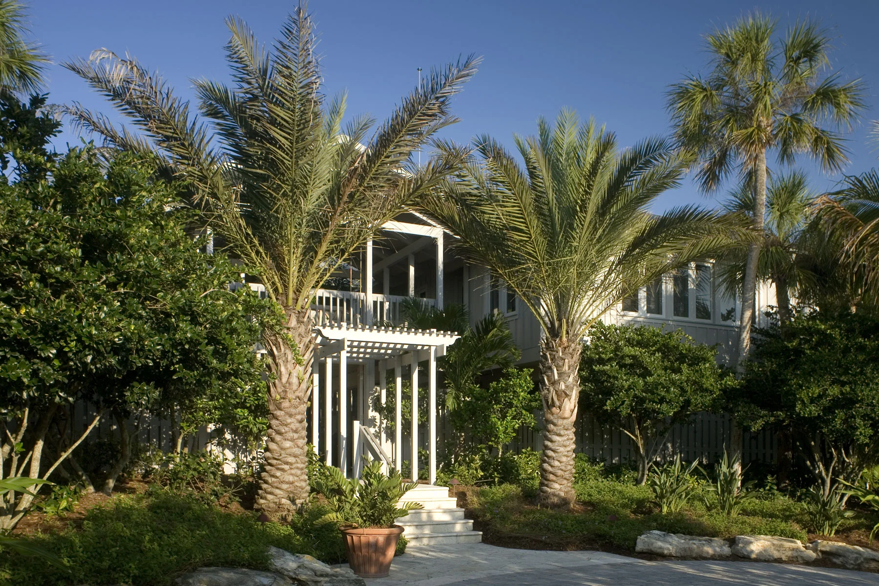 Intercoastal Classic Facade