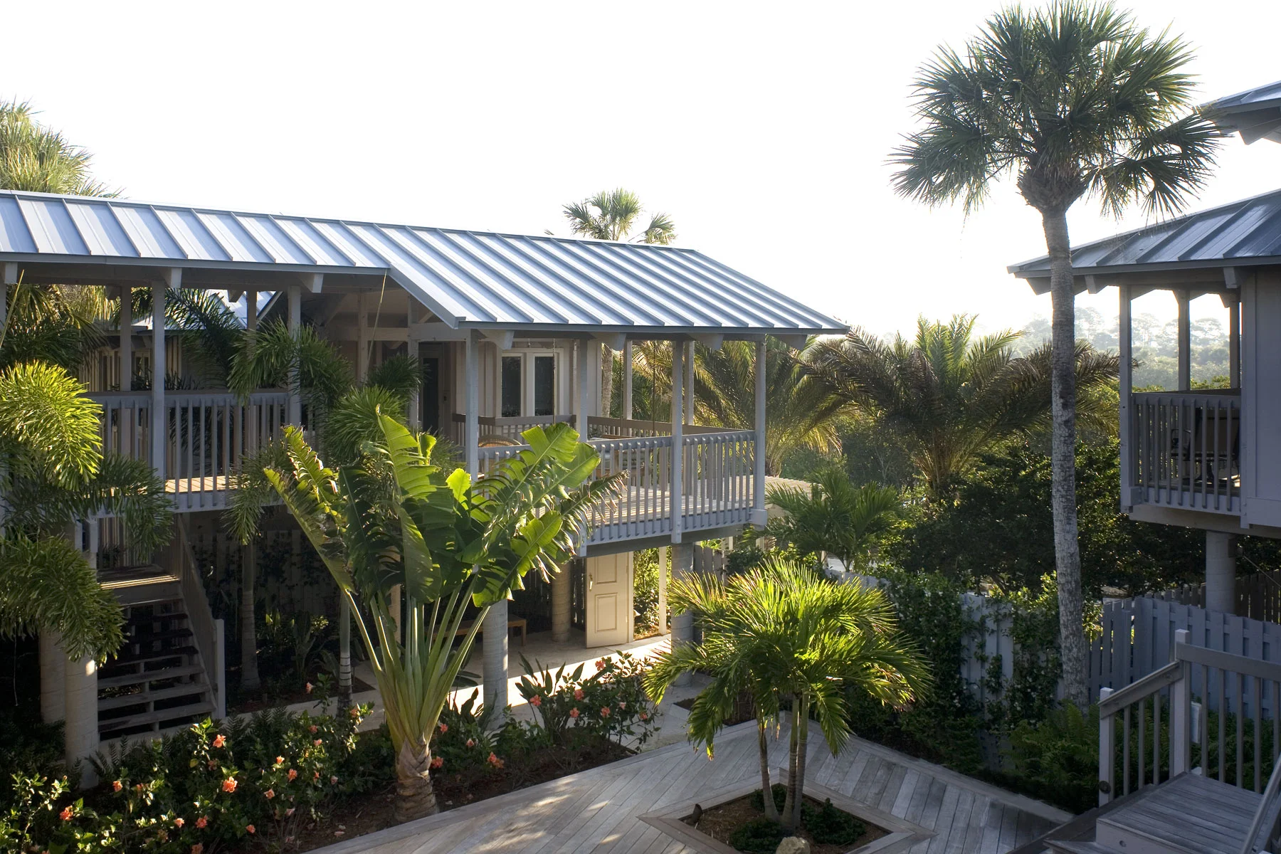 Intercoastal Classic Courtyard