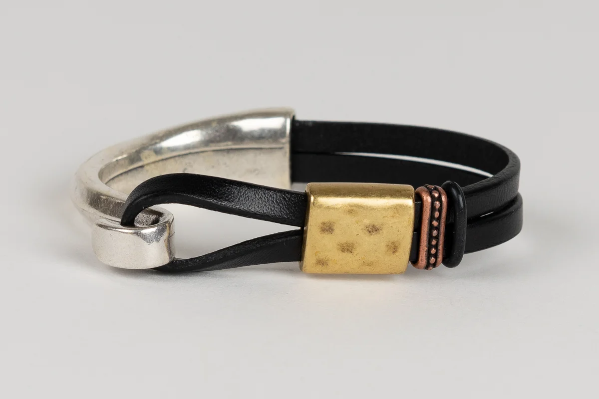 Hook Wrap, Hammered Brass - Unisex