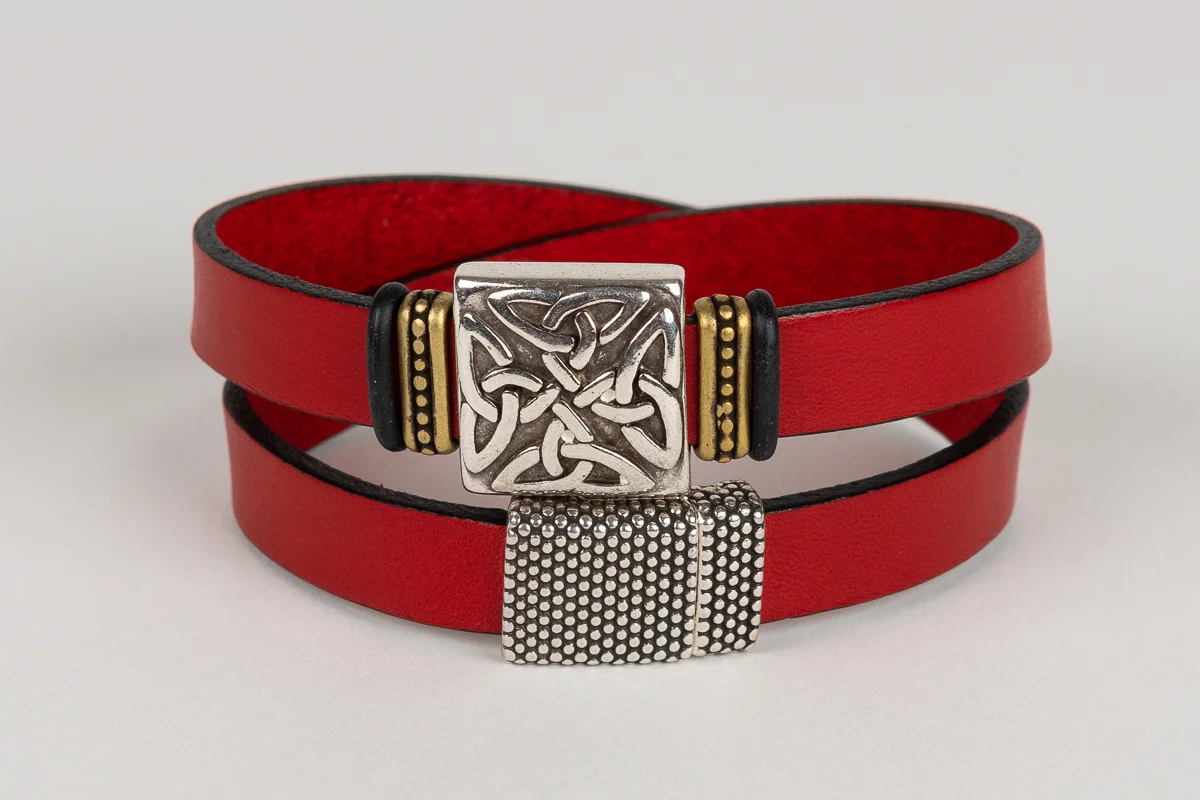 Double Wrap, Celtic Knot - Unisex