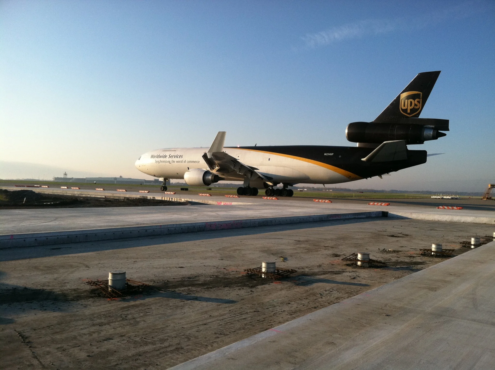 S CARGO RAMP IMG_5137.jpg
