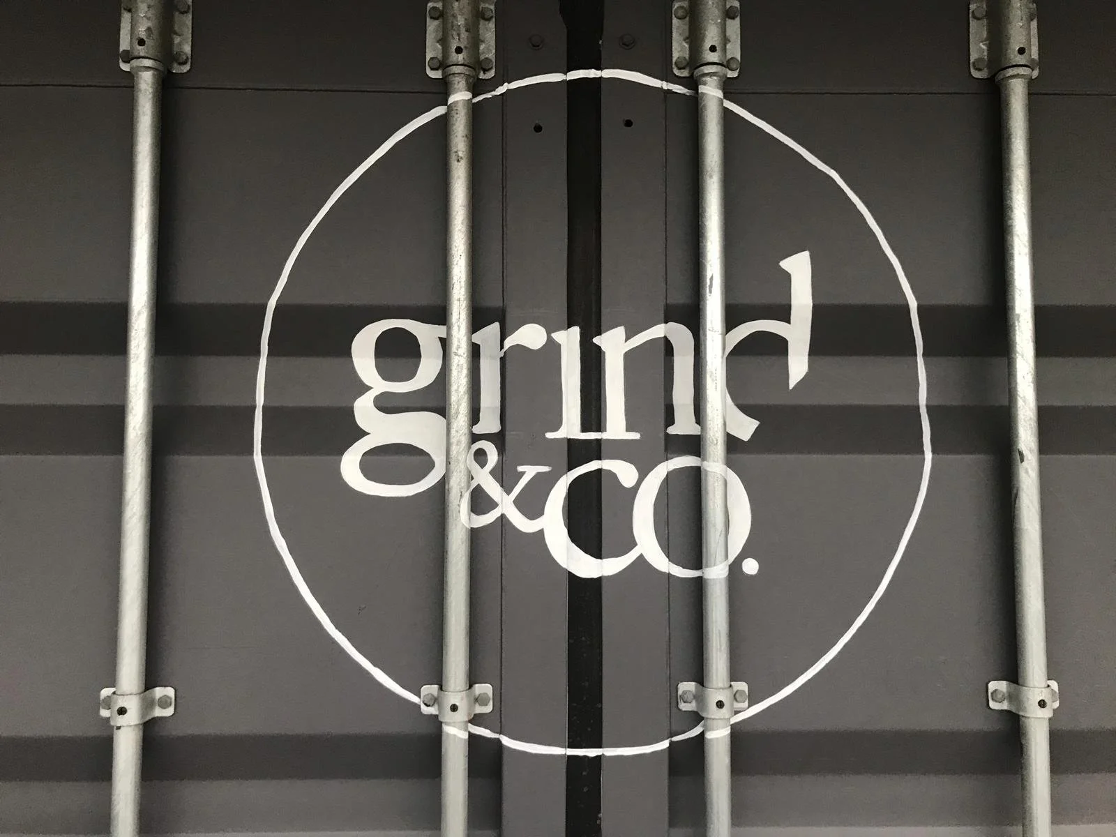 GRIND & CO