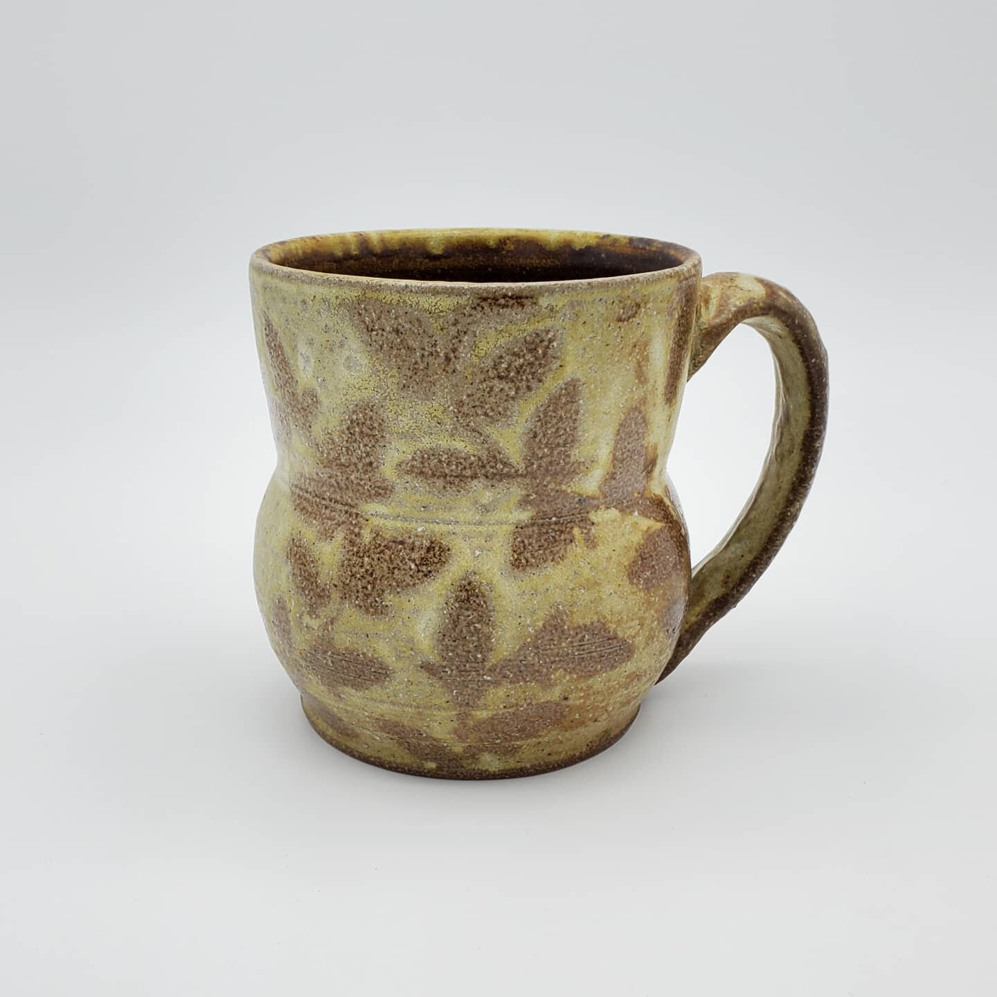 From the UGA salt kiln

------------

#mugshotmonday #clay #pottery #cup #mug #stoneware #saltfired #drawingonclay #wheelthrown #pinchpot  #madebyhand #handmadepottery #madeinathensga