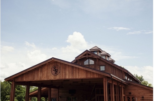 the-barn-at-syamore-farms.jpeg