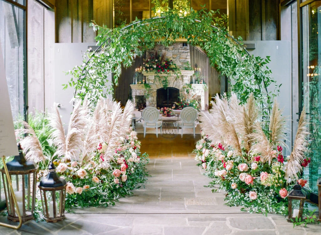 @perryvaile @crusheventdesign @oldedwardsevents @floressenceflowers.jpg