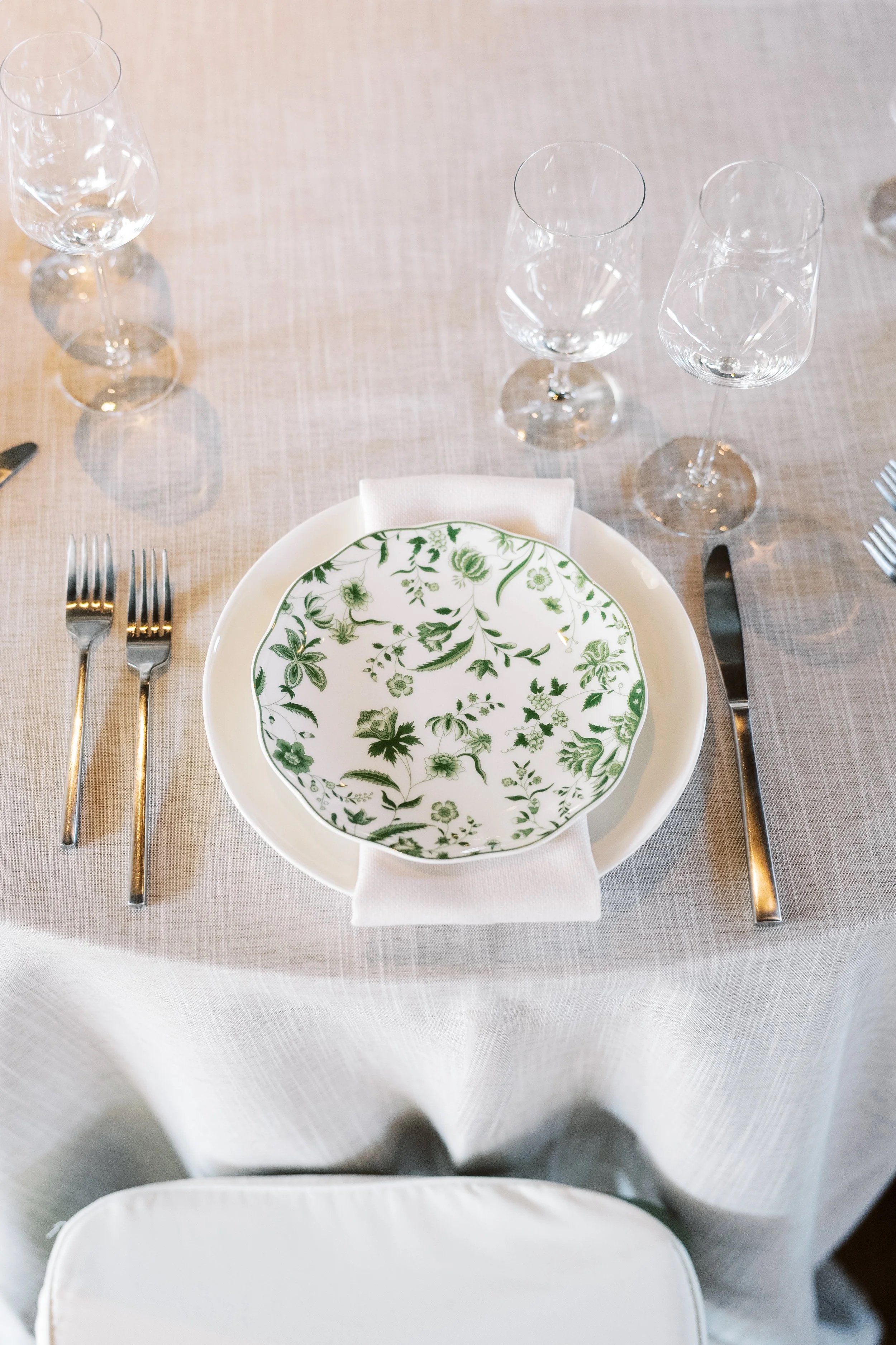 fiona+battersby+photography+-+unveiled+-+nashville+wedding+planners+group-1.jpg