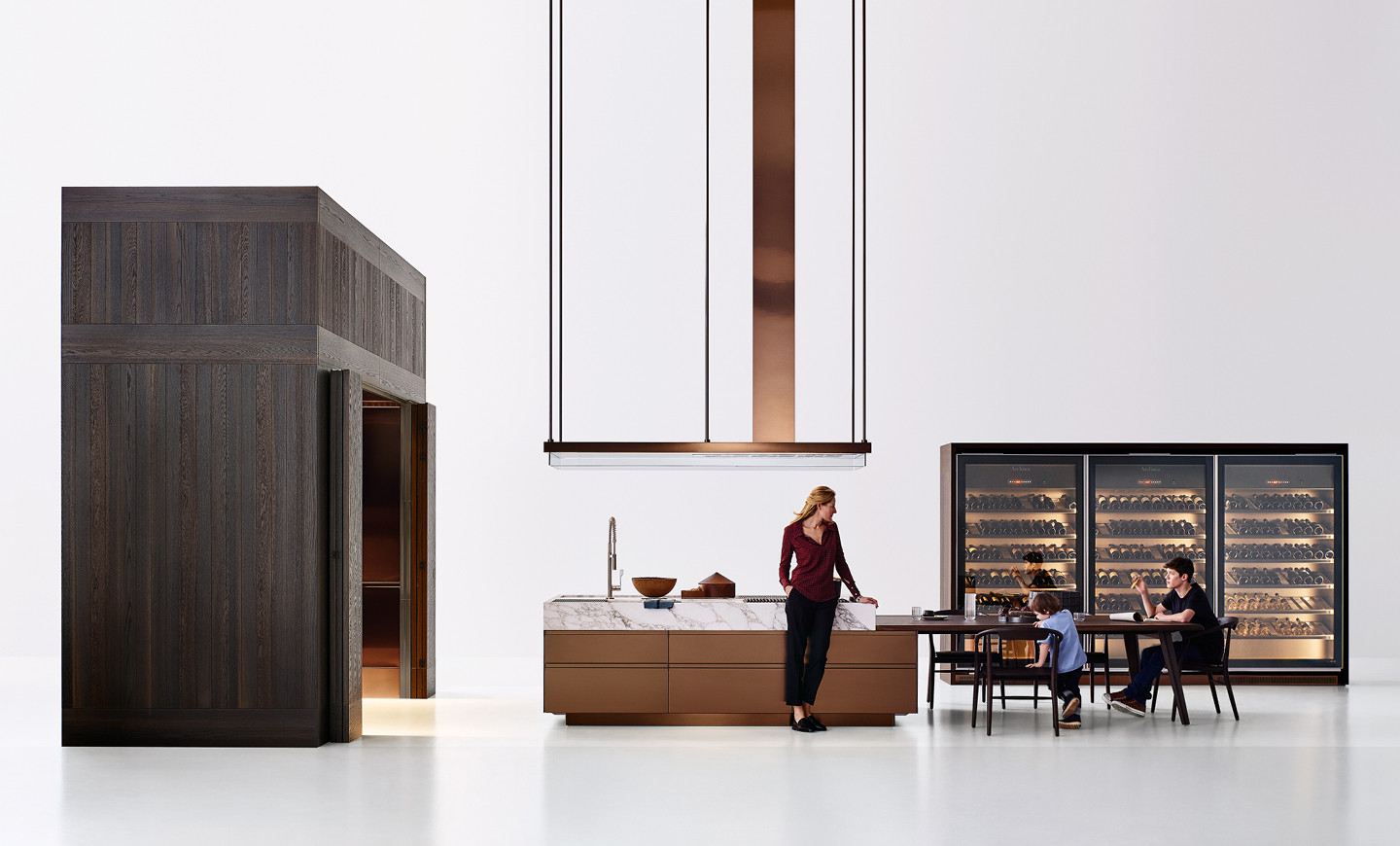 Convivium, Built-In Table
