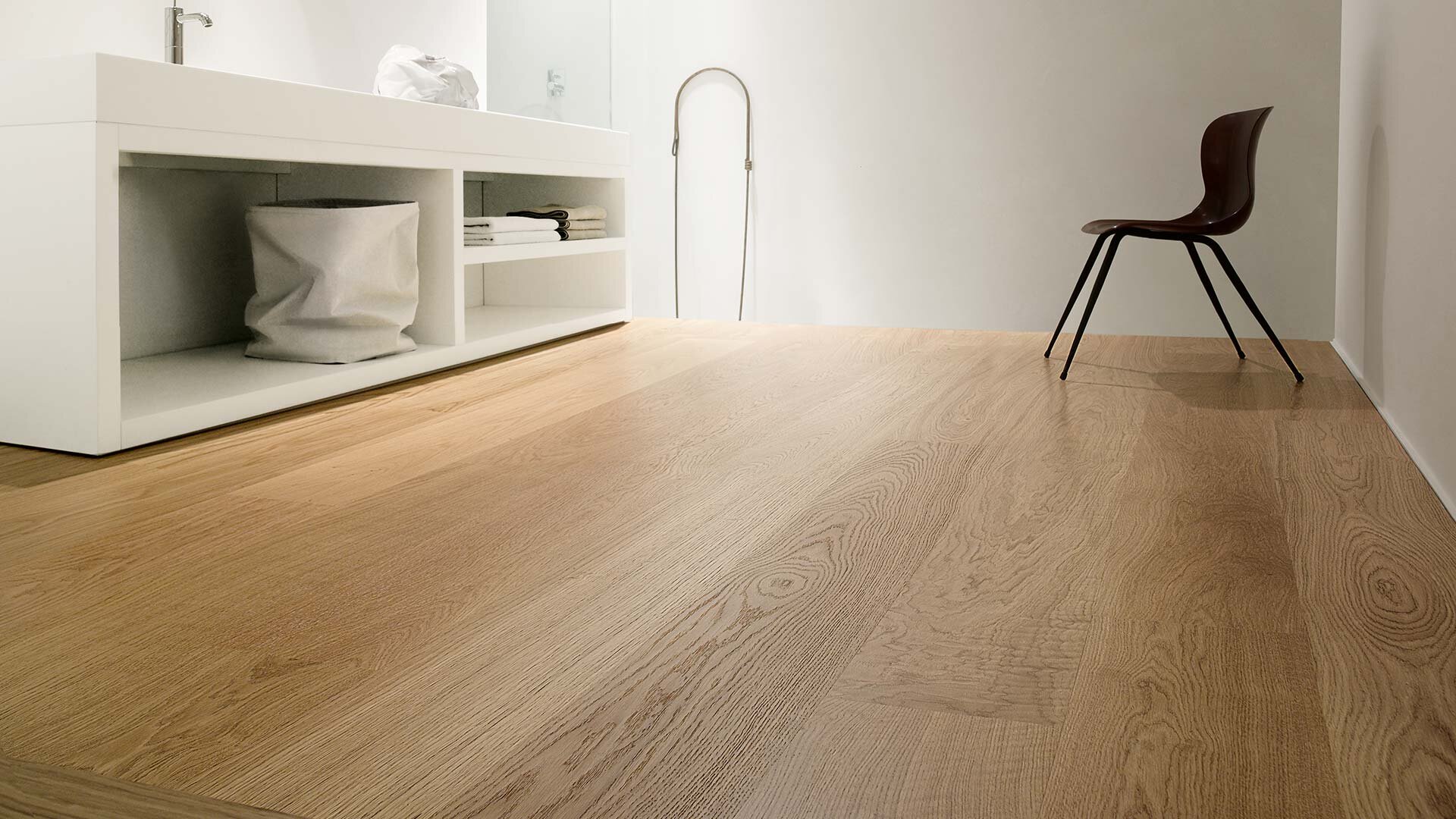 Oak 2 Slider 2.jpg
