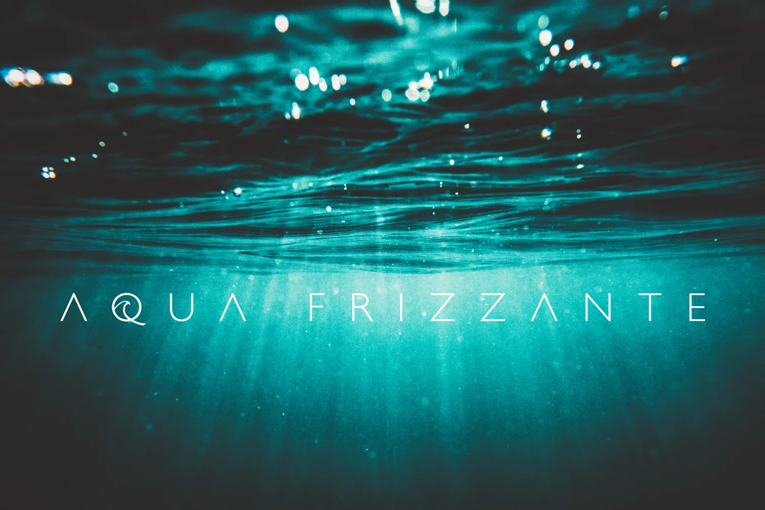 Aqua-Frizzante-Cover-Lola-Photography.jpg