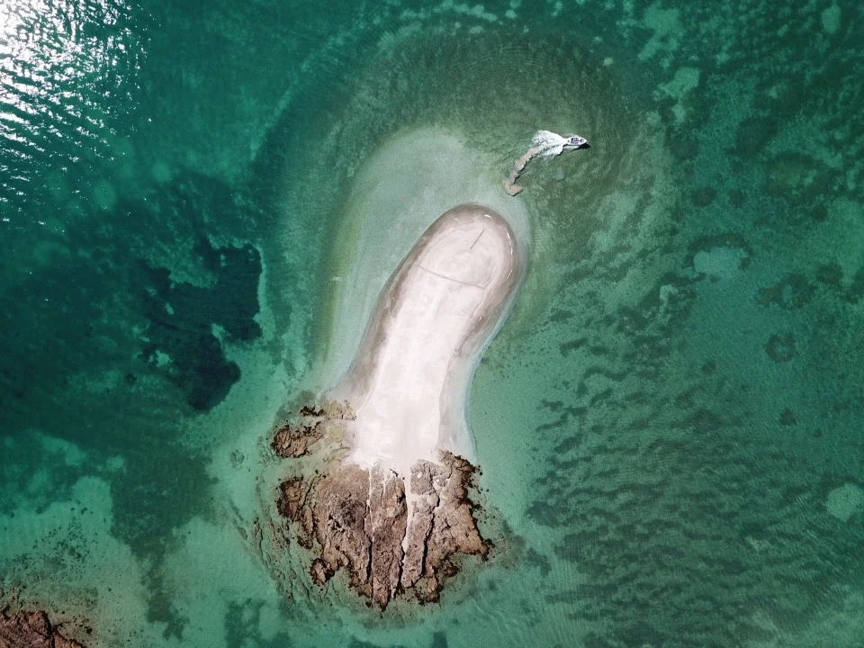 Sandbar Lola Photography.jpg