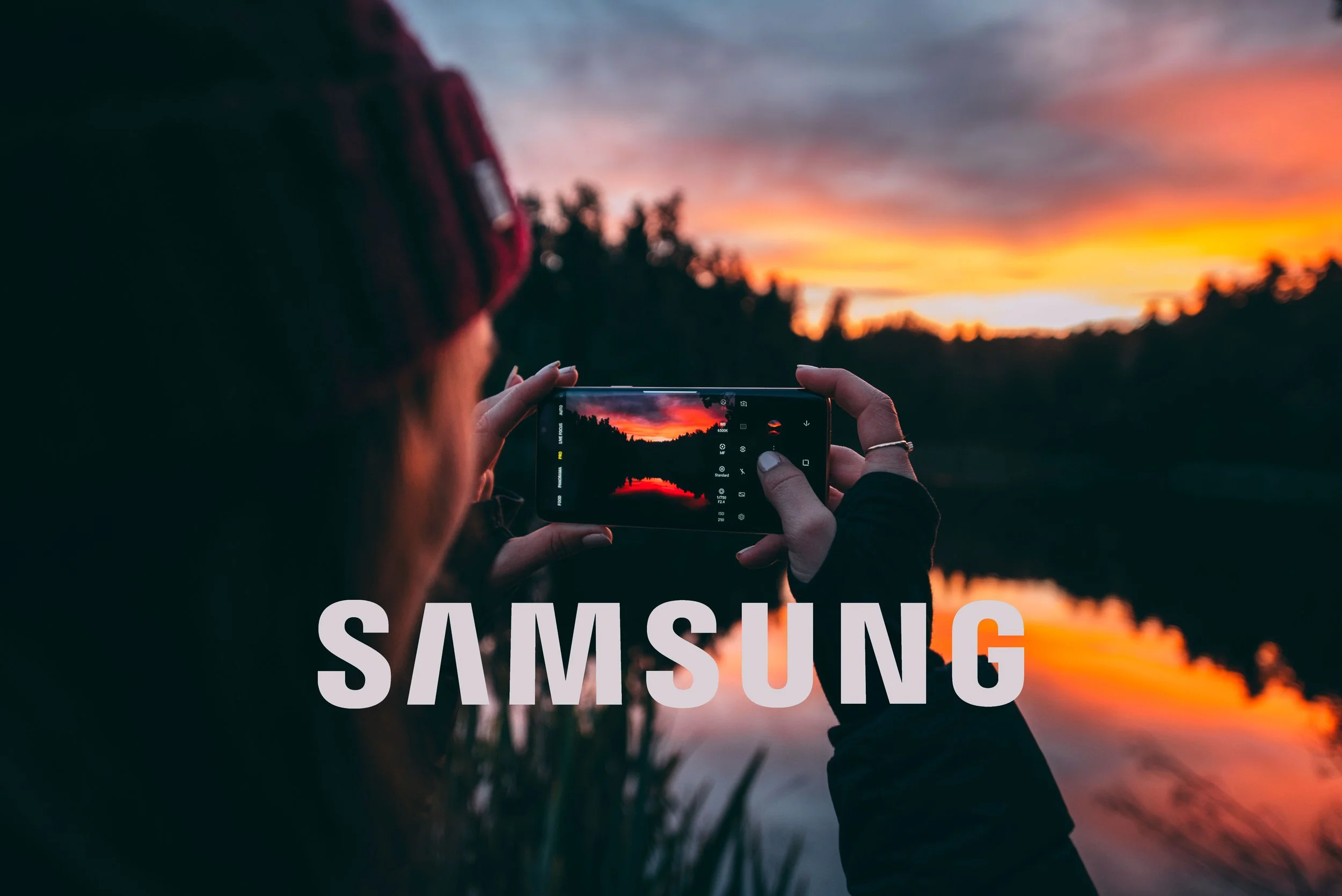 Lola-Photography-Samsung_Assignment-LOGO.jpg