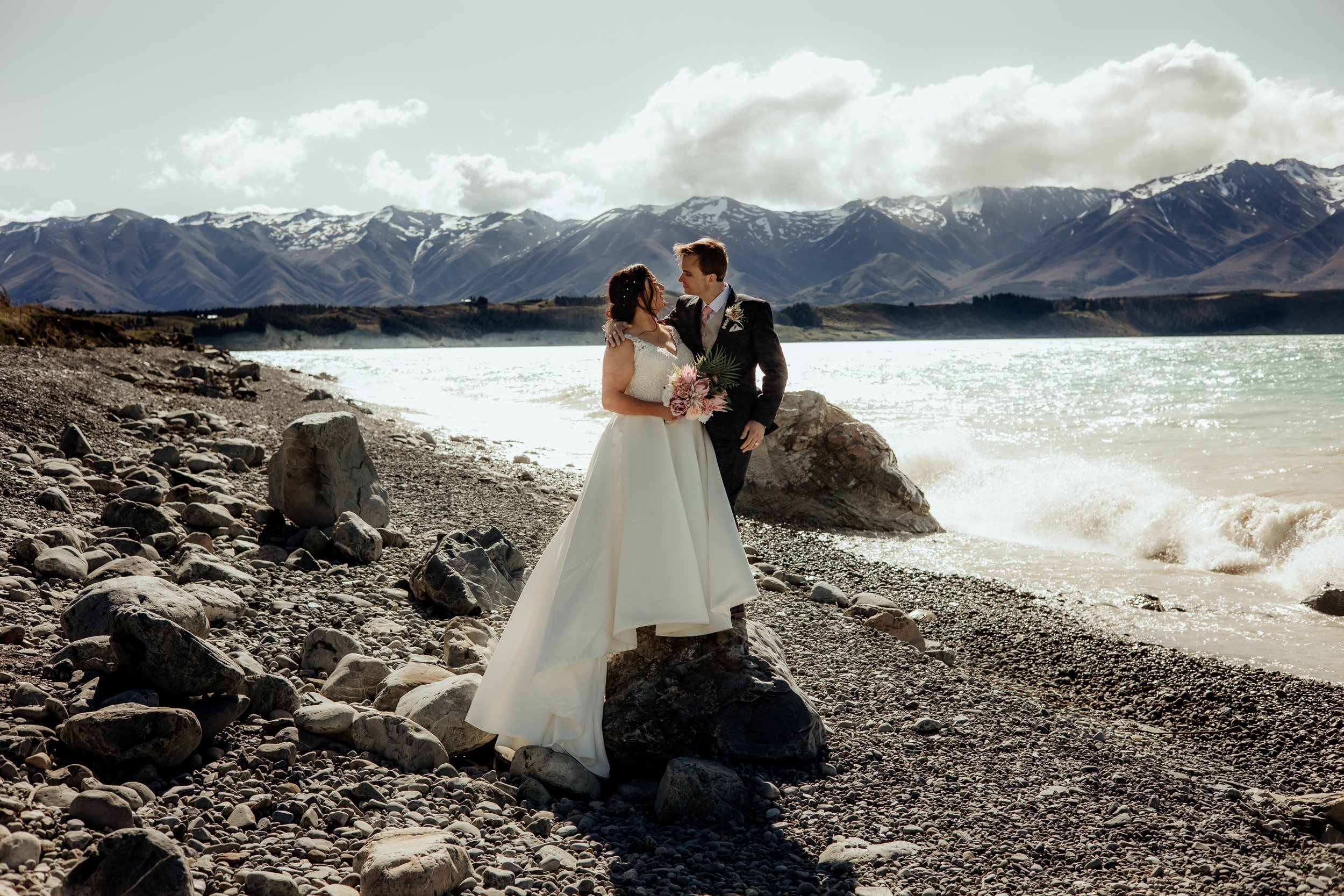 Mt Cook Retreat Wedding | Aoraki wedding | Lake tekapo Wedding  -18.jpg