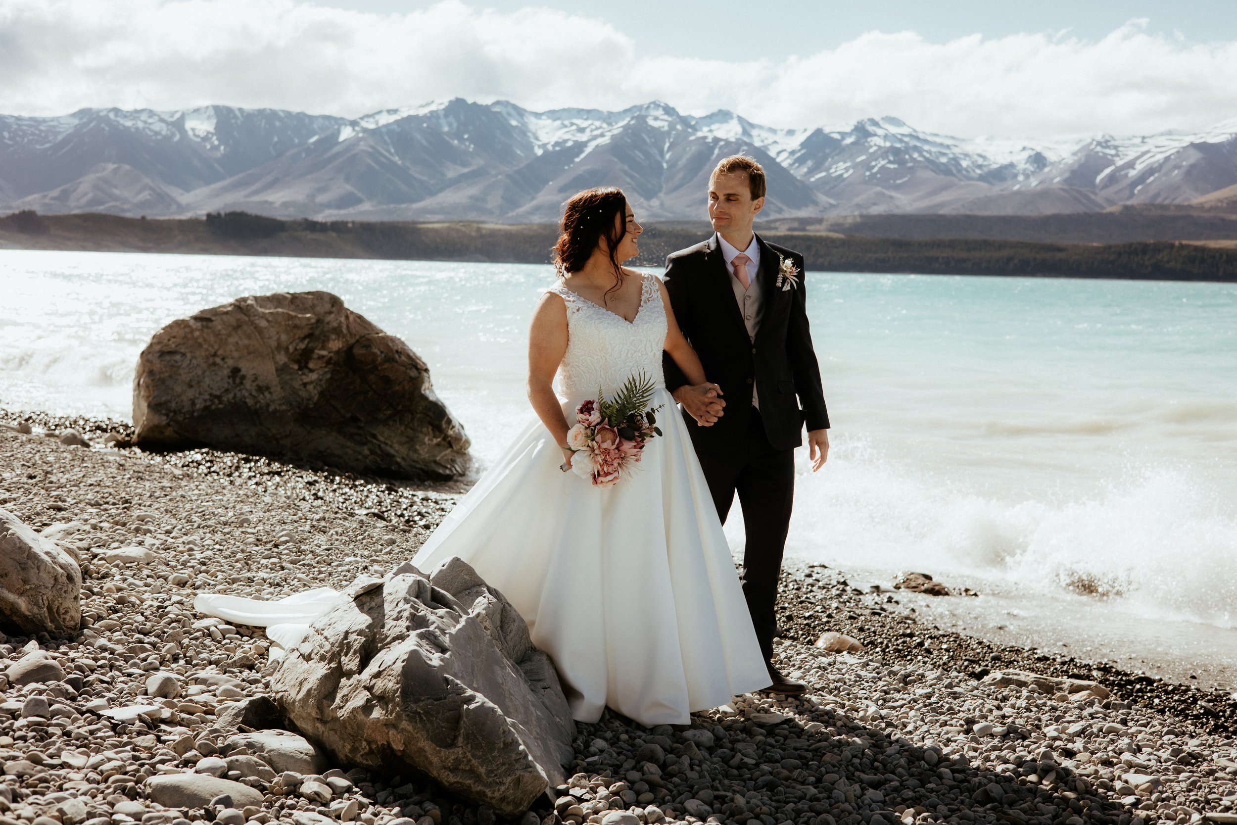 Mt Cook Retreat Wedding | Aoraki wedding | Lake tekapo Wedding  -19.jpg
