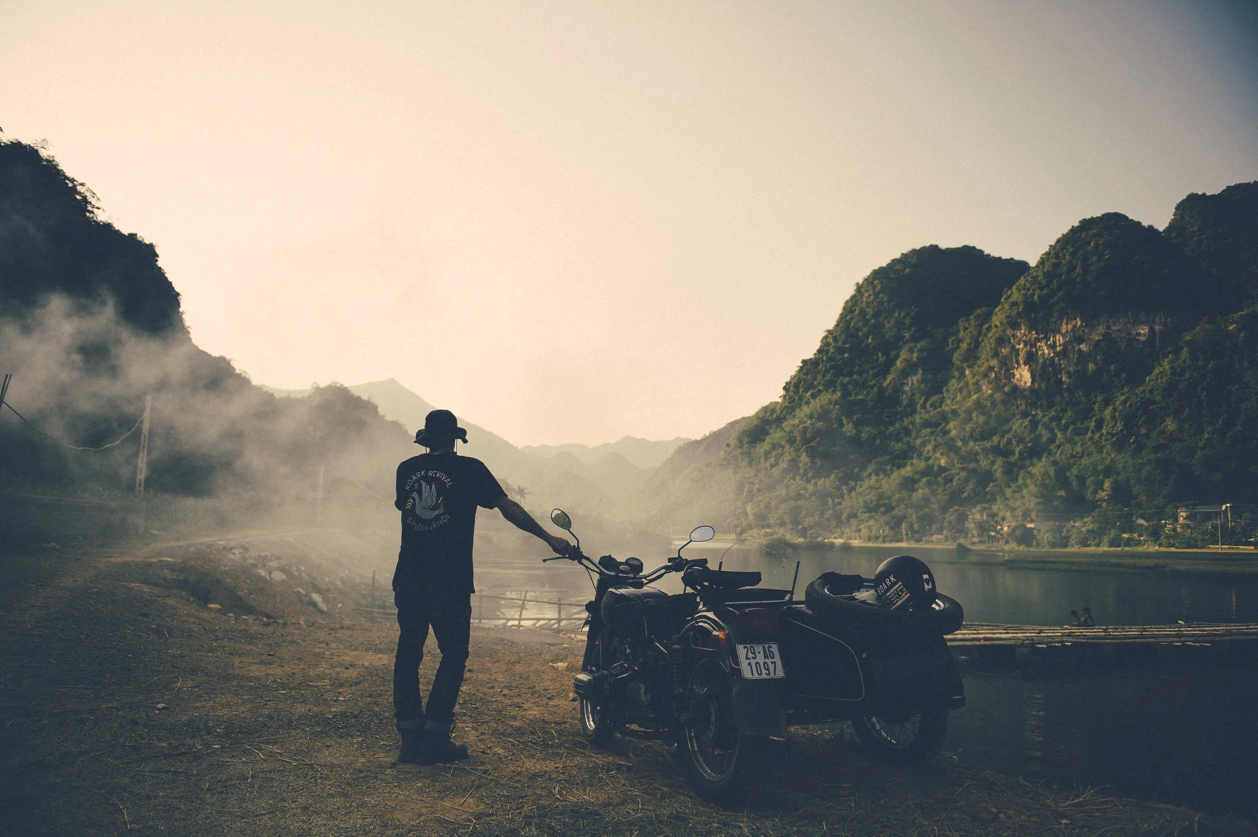 Jamie Thomas, Vietnam - Roark Revival