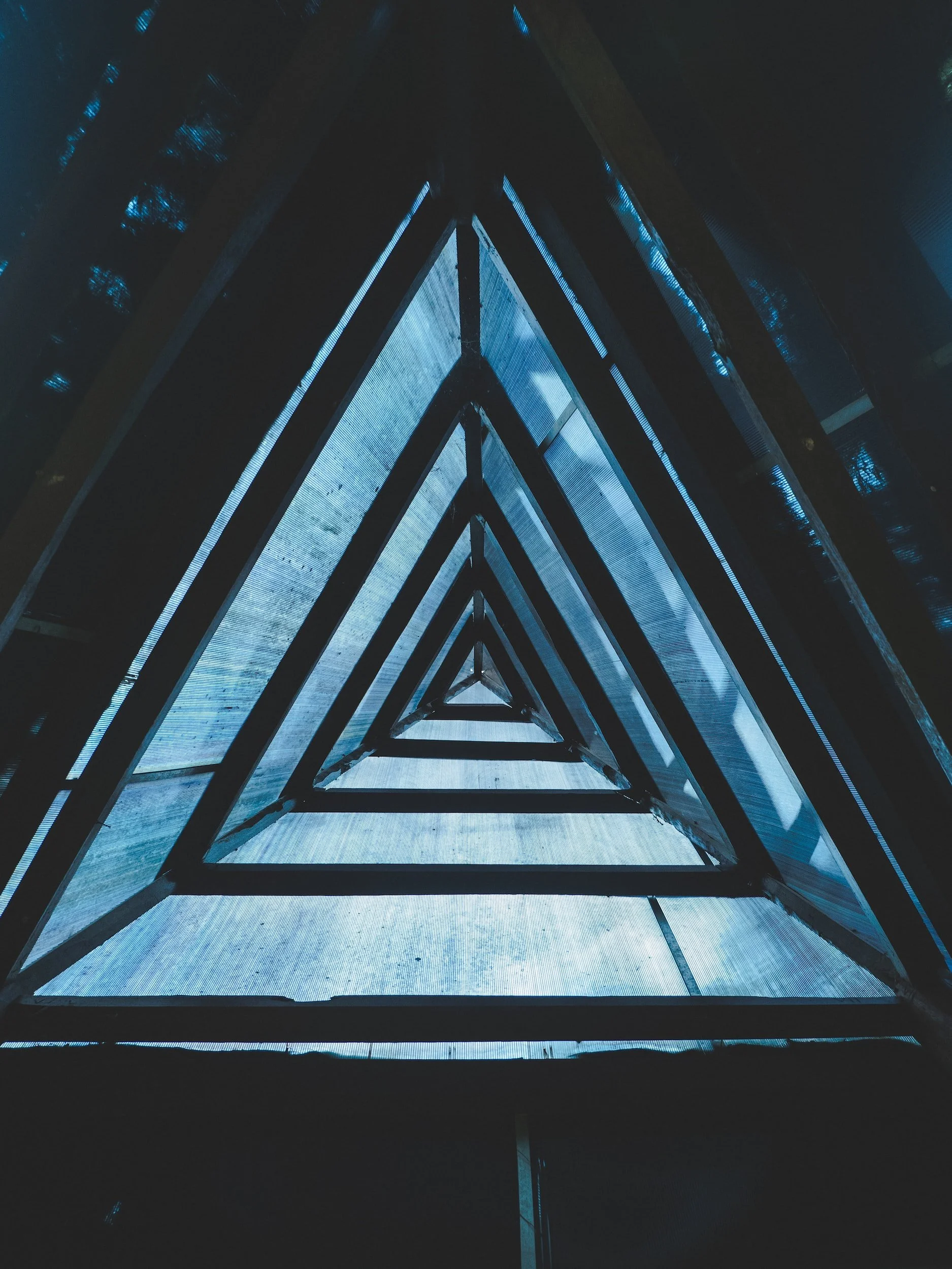A Level Economics Tutor Explores Trilemma in Economics &amp; Life - Striking the Perfect Balance