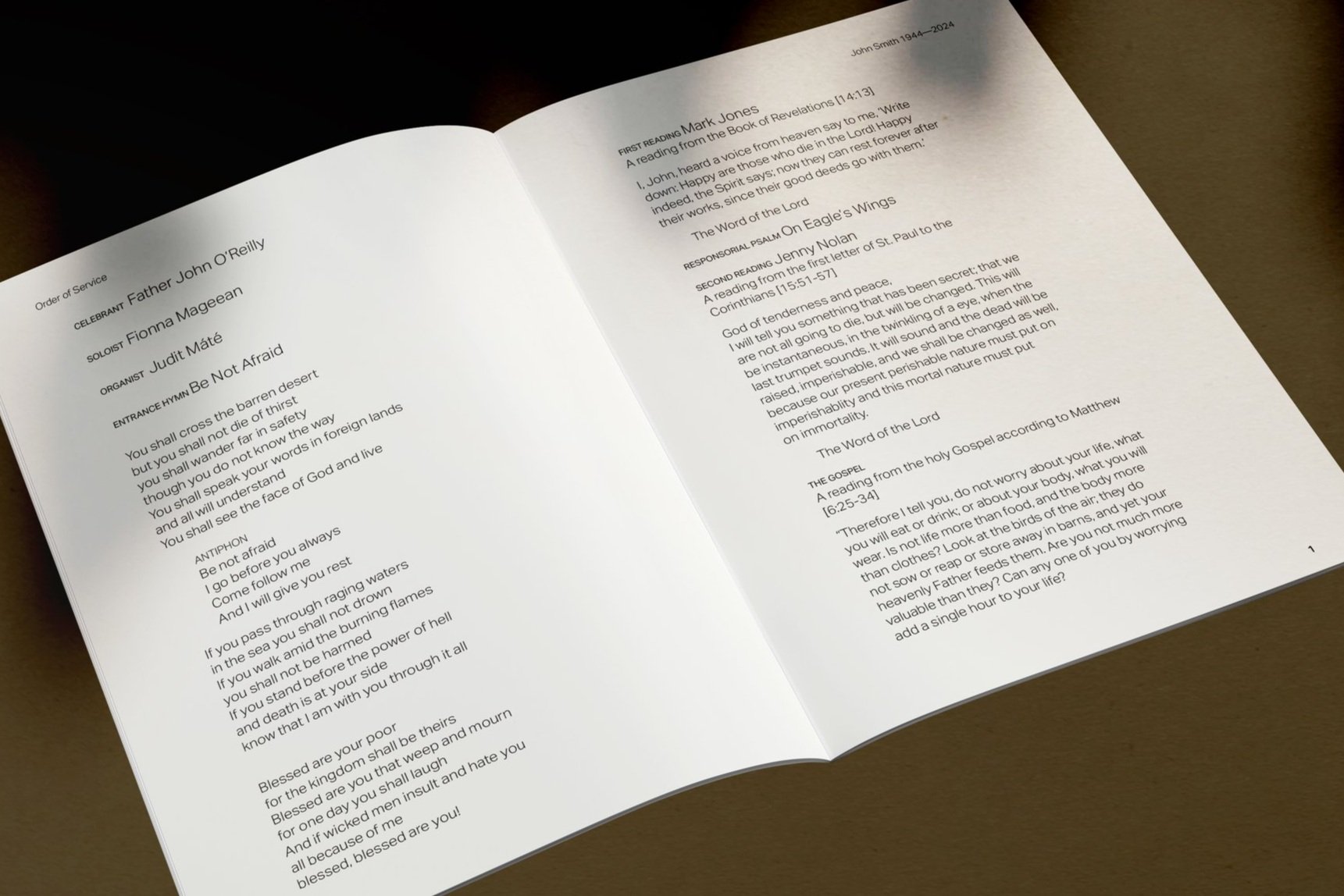 Dearly_Minimal_CeremonyBooklet_Interior_CloseUp.jpg