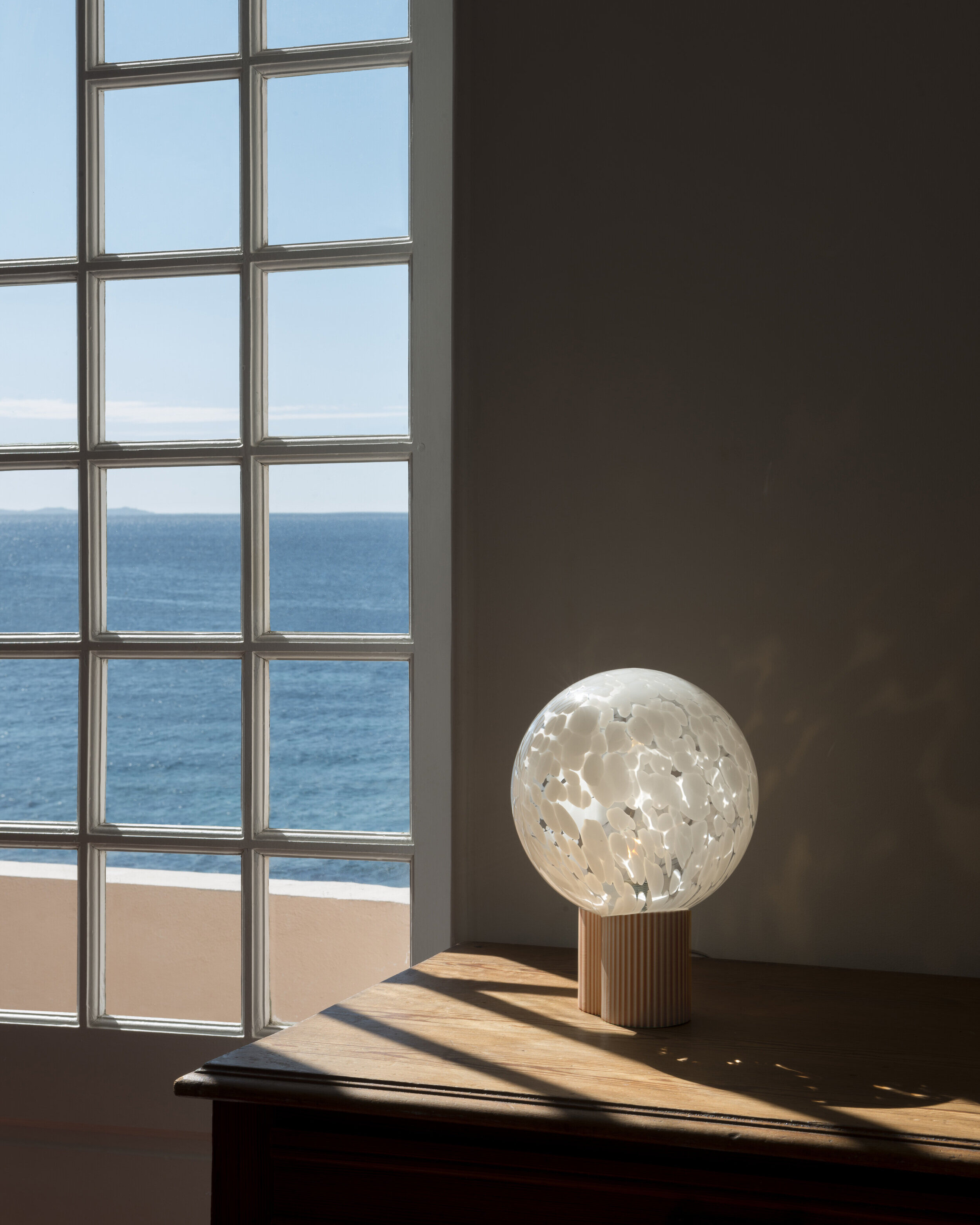HD+2019-08+MARGAUX+KELLER+S01+03+%C2%A9L.Melone-planier2.jpg
