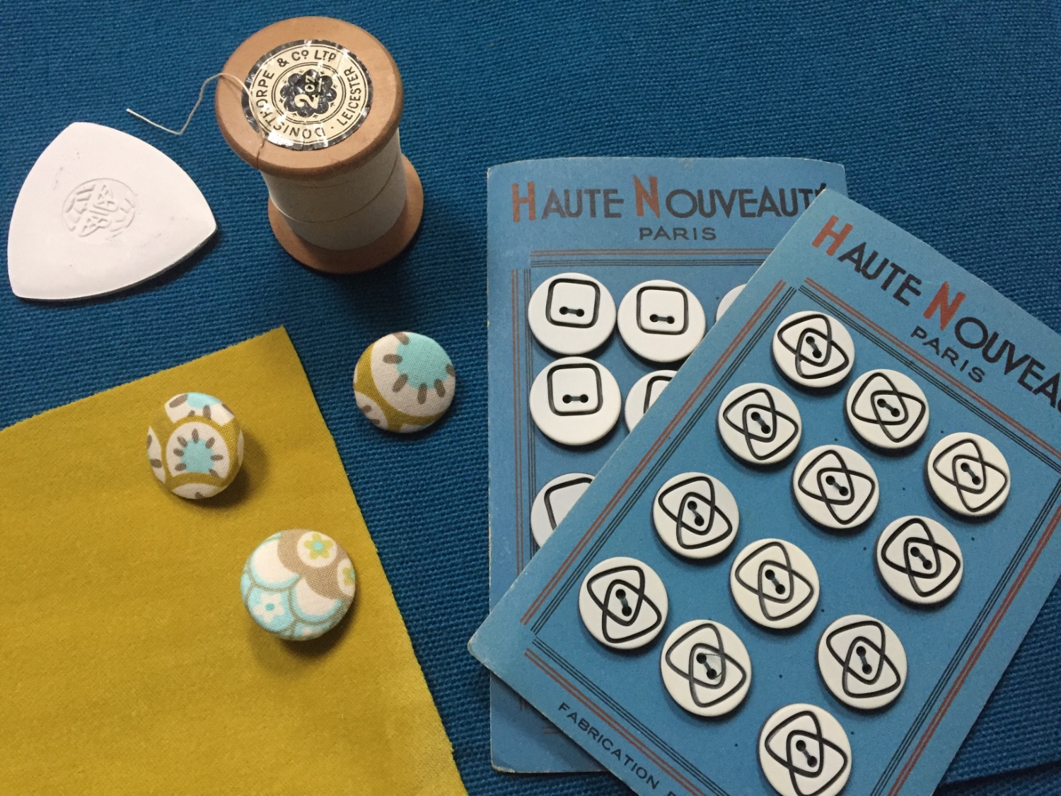 fabric-buttons.jpg