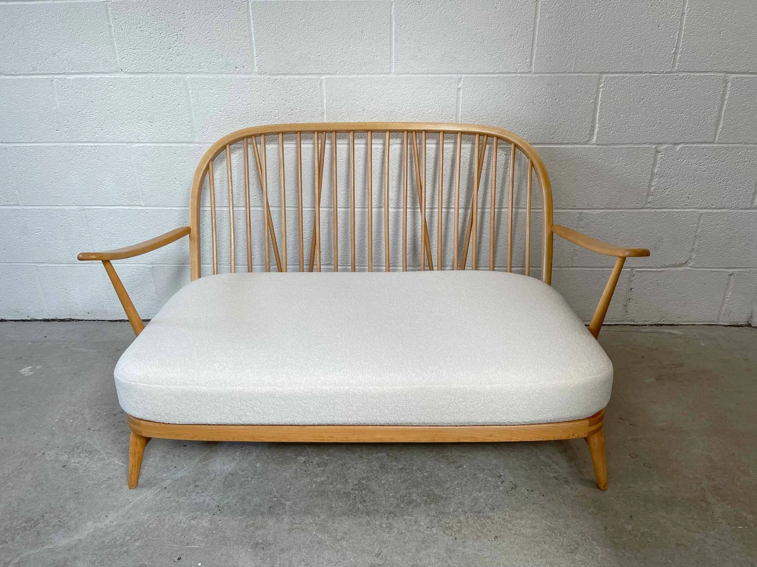 ercol 203-2 IB.jpg
