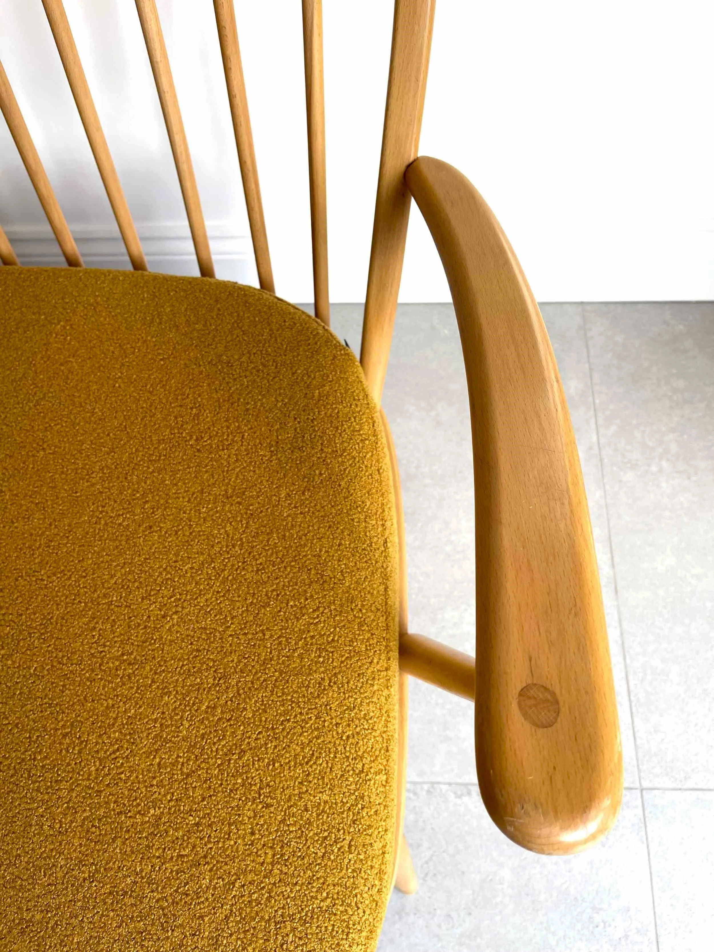 ercol 334-3 arm l.jpg