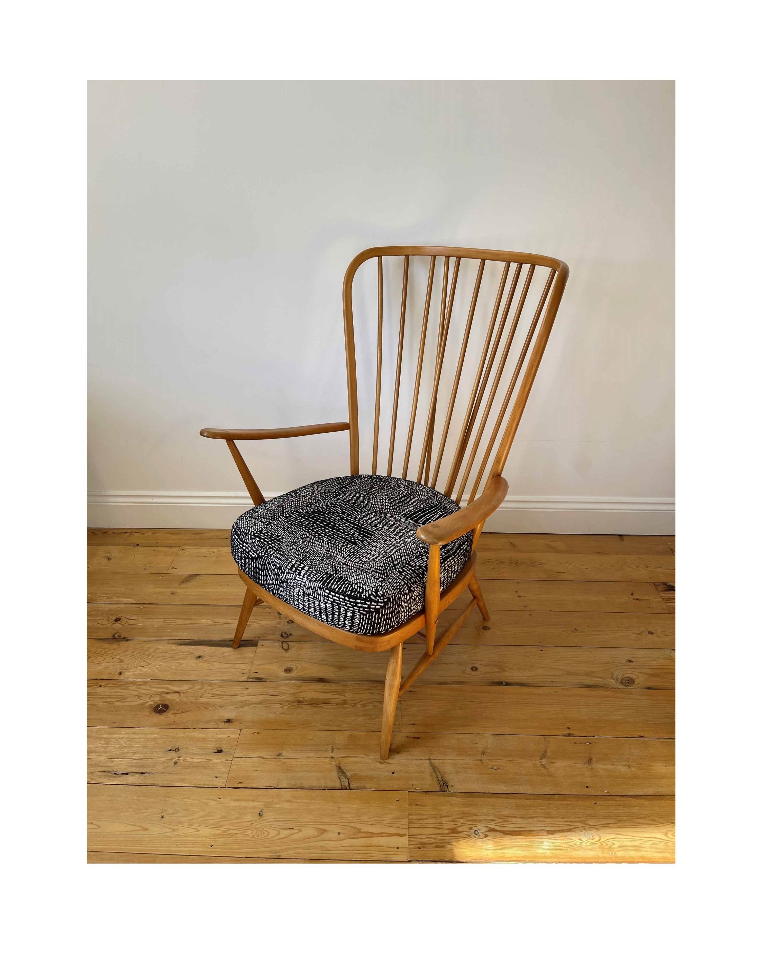 478 black white dash 7.jpg