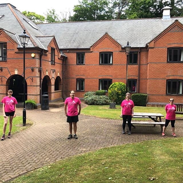 The wonderful Housemaster and Tutors at The Hopetoun @wellingtoncollege who ran a combined 53k two Sundays ago to raise money for @allegrasambition. One of them ran 20.1k up and down the Kilometre - her first half marathon. 🙌🙌💪. Thank you so much 