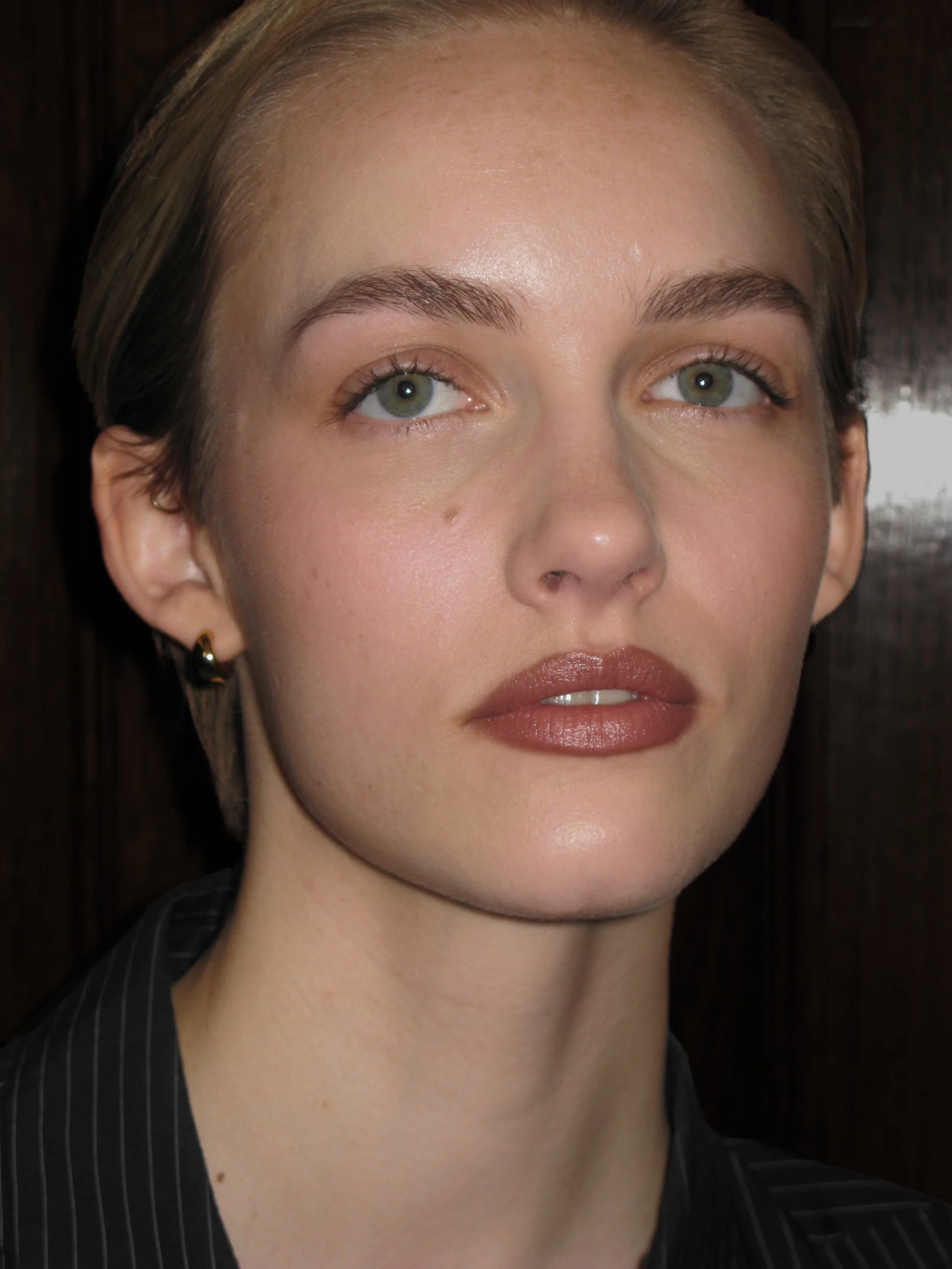 Understated makeup on @erinrruby with some of my faves 

@shiseido 
@1999.beauty 
@elfcosmeticsuk 
@trinnylondon 
@westmanatelier
