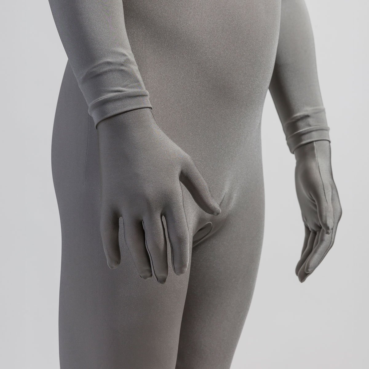 gloves-short-grey.jpg
