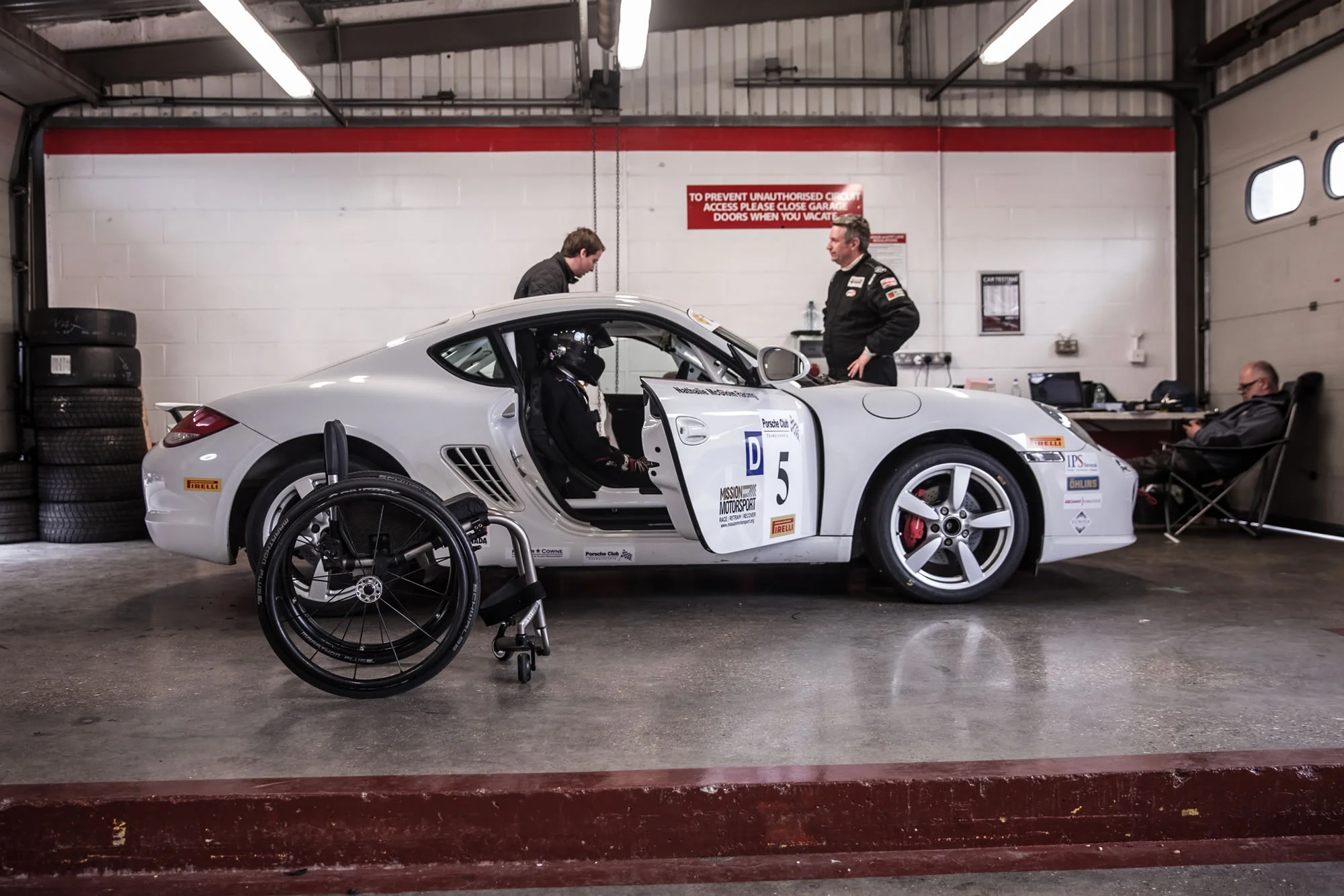 Nathalie_McGloin_Racer_FH2A4415.jpg