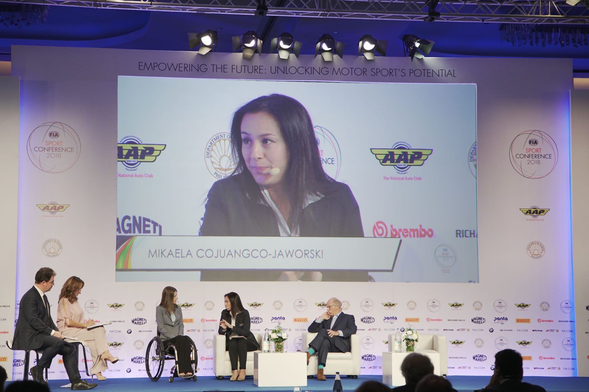 Nathalie_McGloin_Speaker_DSC05113.jpg