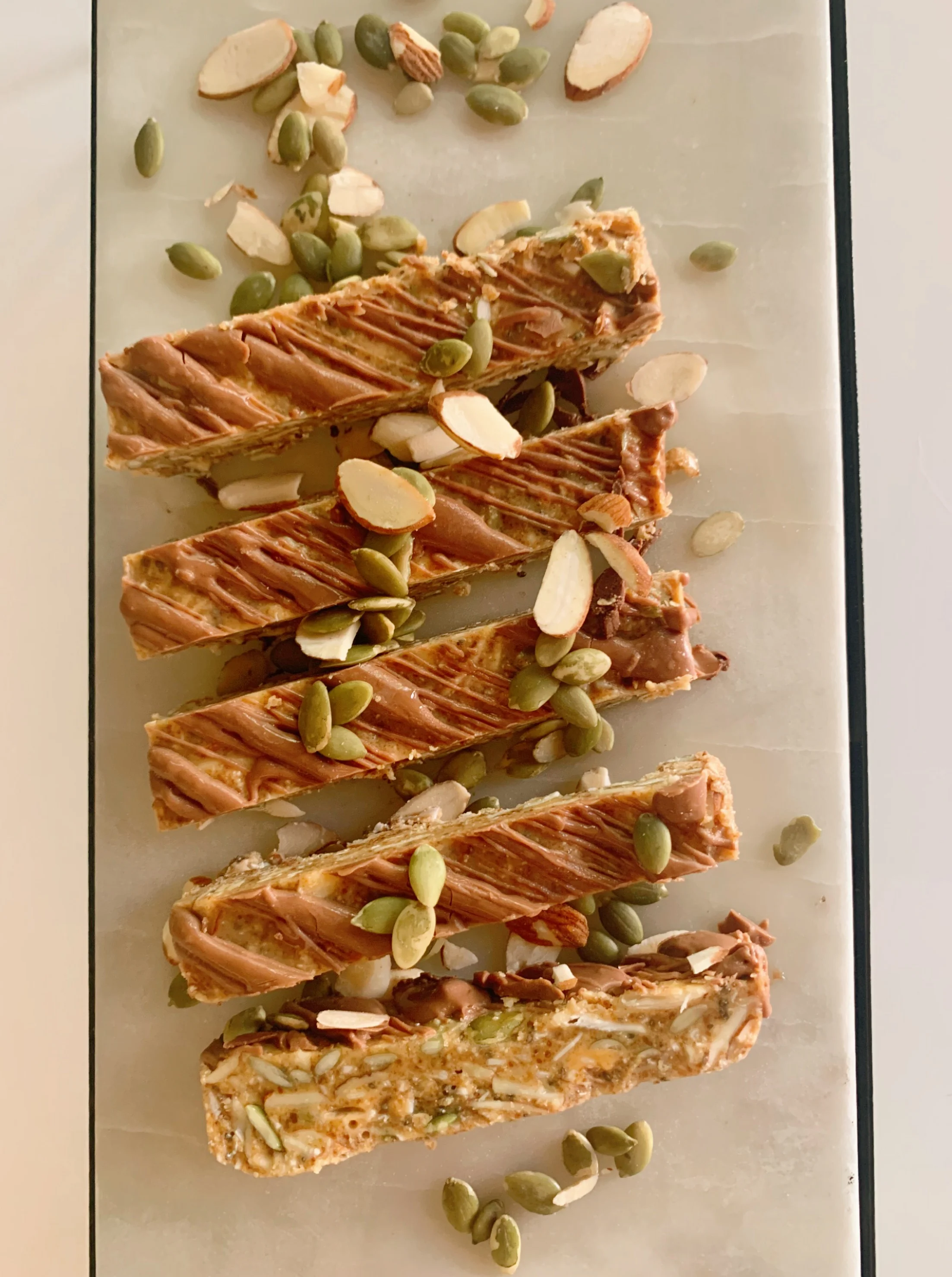 Raw Peanut Butter Granola Bars