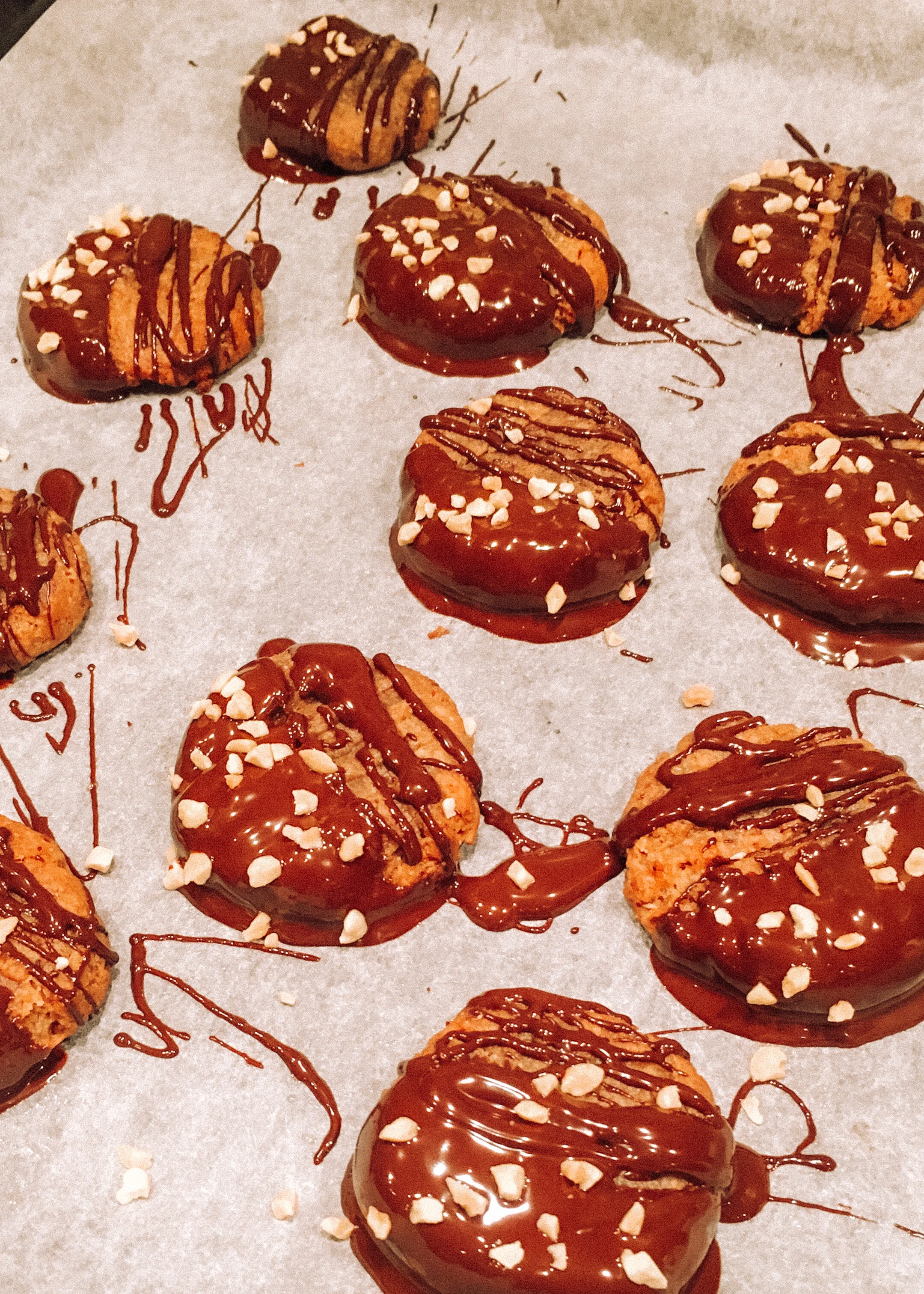 Chocolate-dipped peanut butter cookies