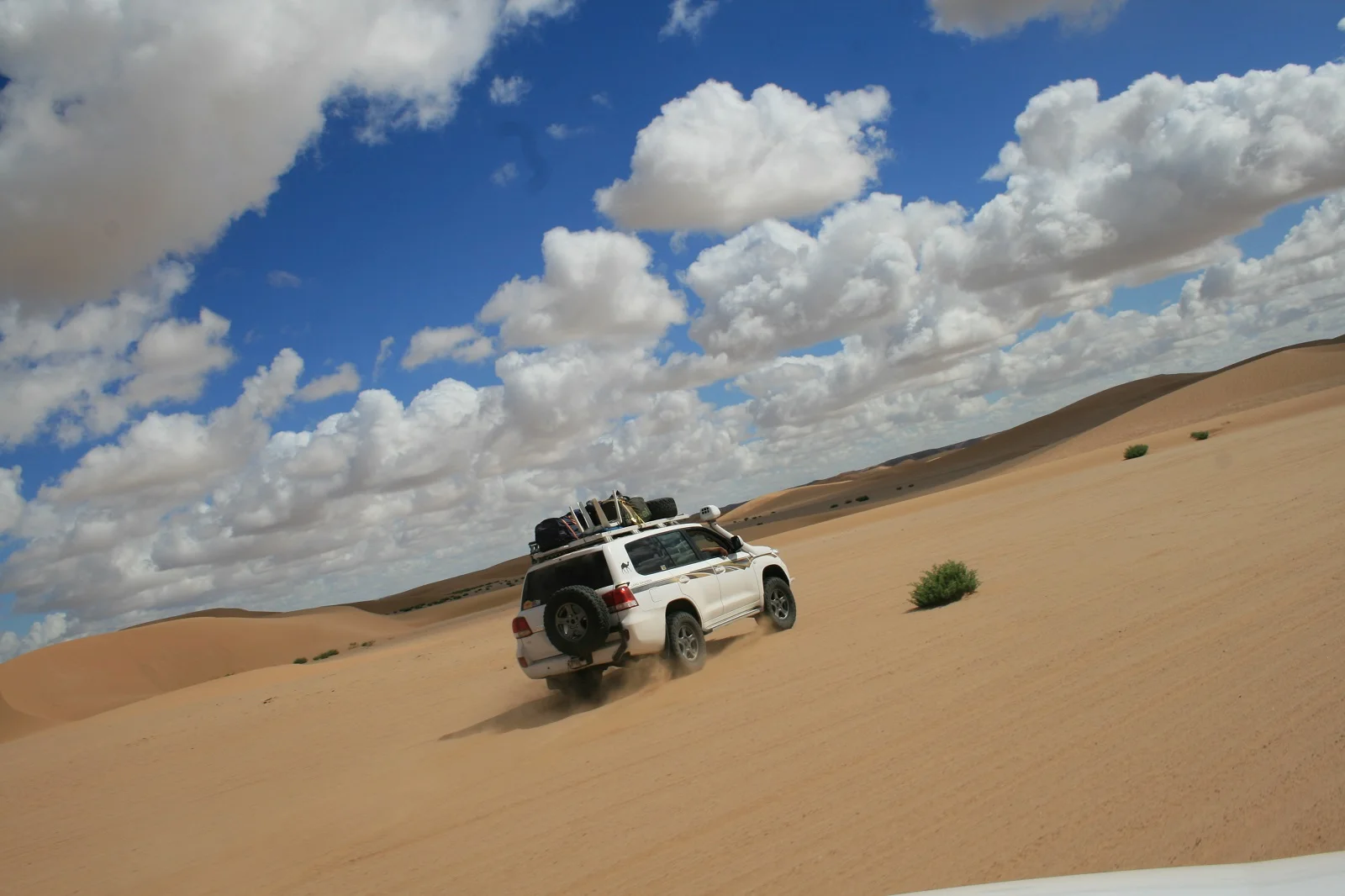 SPEDIZIONE DESERTO.JPG